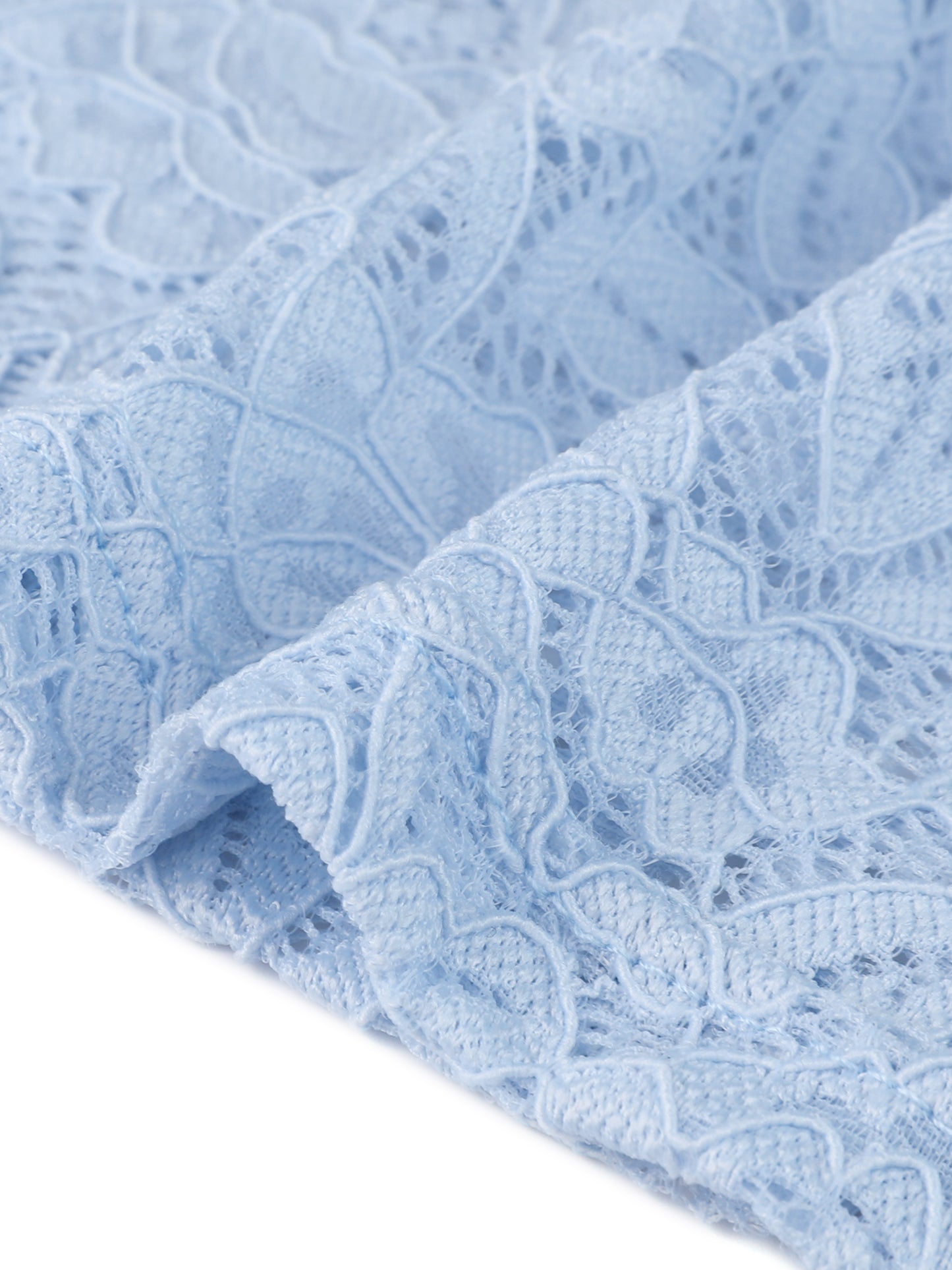 Women's Floral Lace Sleeveless Deep V Neck Sheer Cropped Cami Tank Top