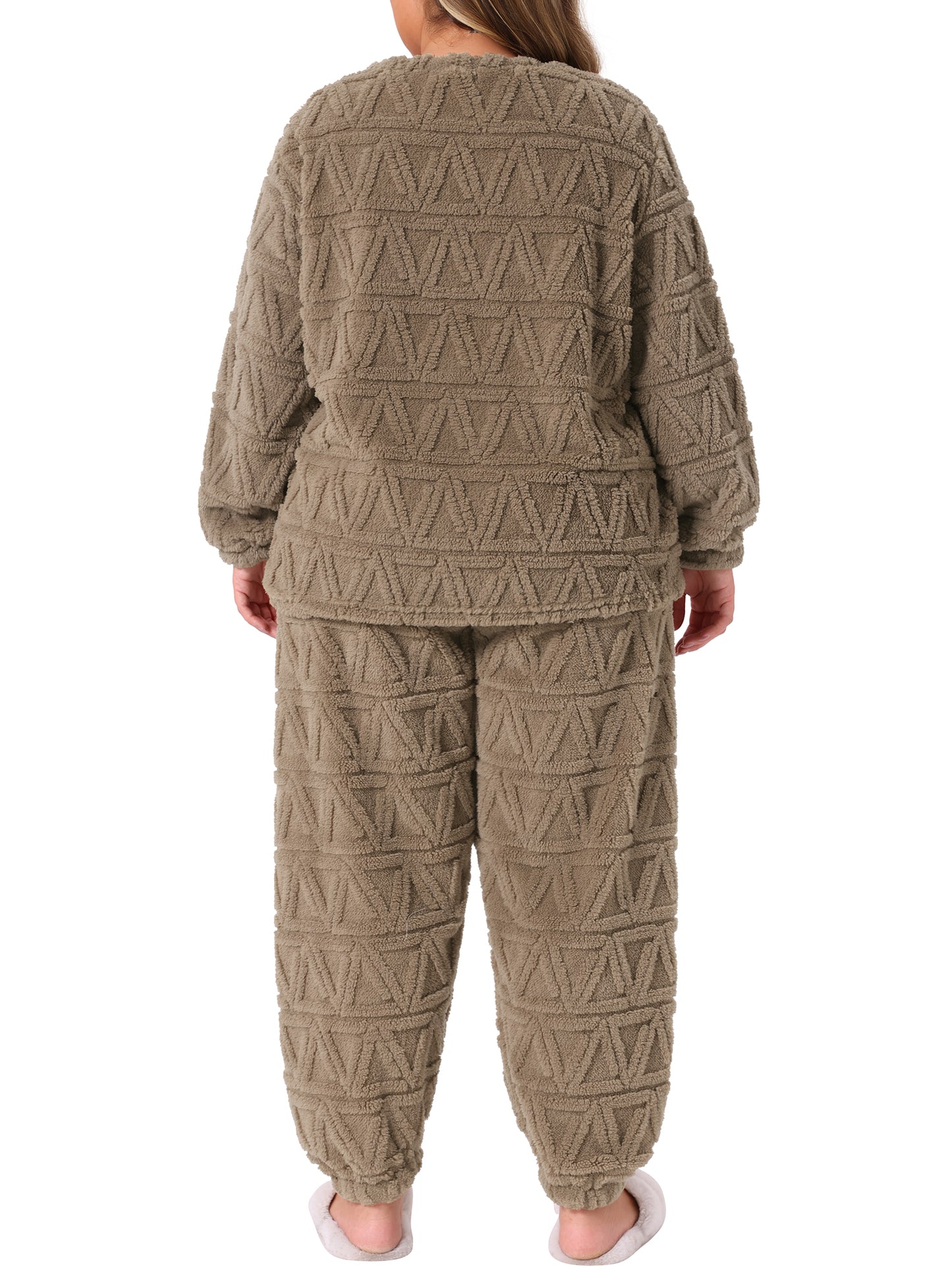 Women Plus Size Fleece Fluffy Pajamas Sets Long Sleeve Pullover and Pants Set Fuzzy Lounge Sleepwear