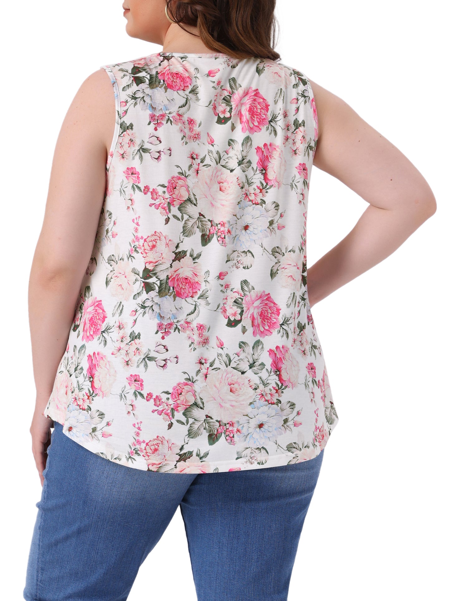 Women Plus Size Boho Round Neck Pleated Sleeveless Curved Hem Flowy Tank Top