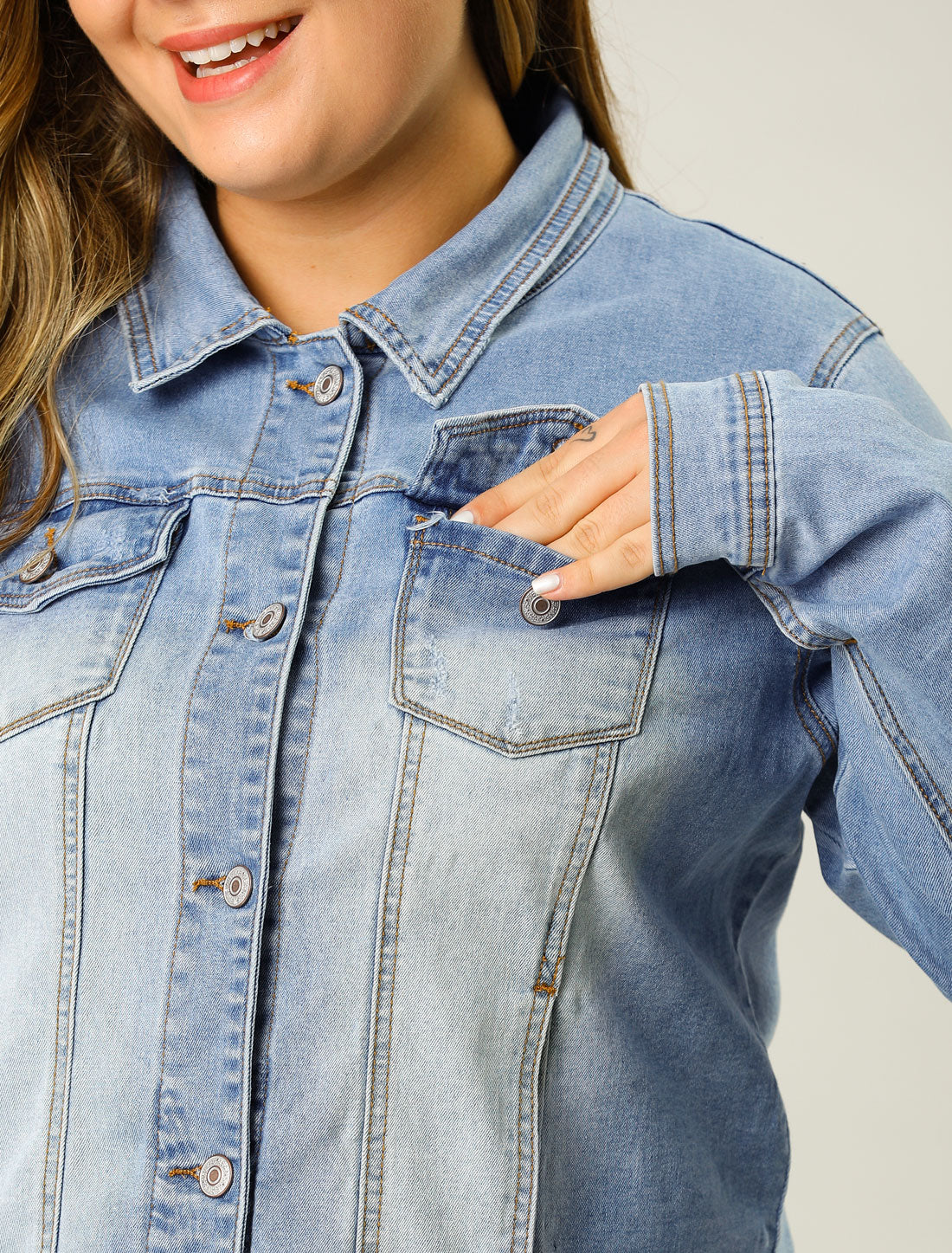 Women's Plus Size Classic Washed Front Frayed Denim Jacket