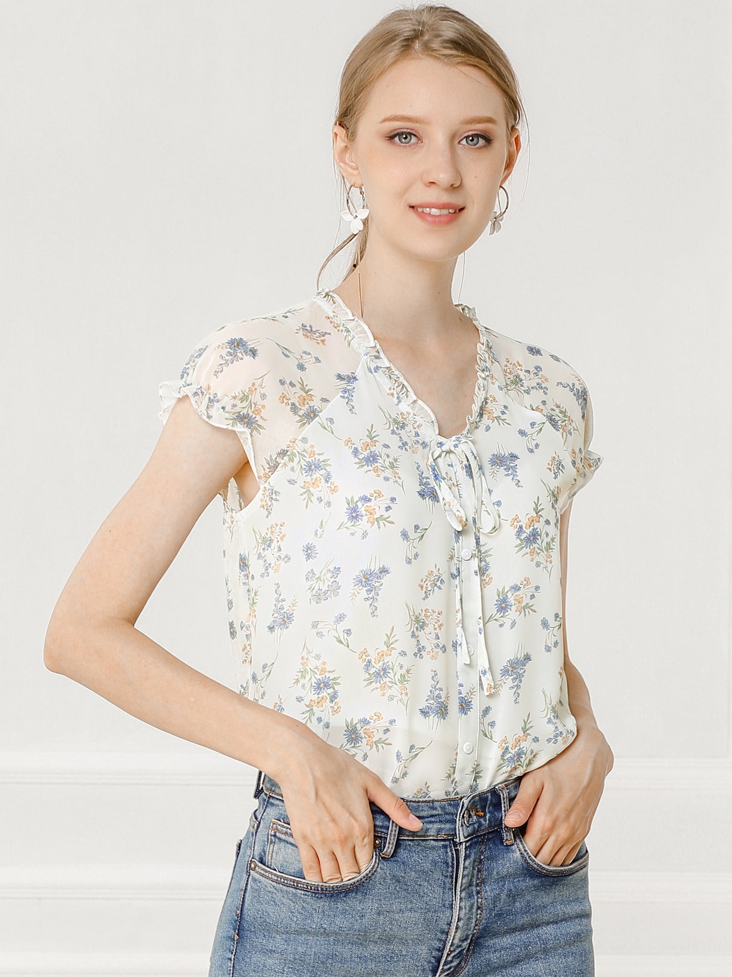 Blusa de gasa con volantes, mangas cortas y cuello en V con estampado floral de verano para mujer