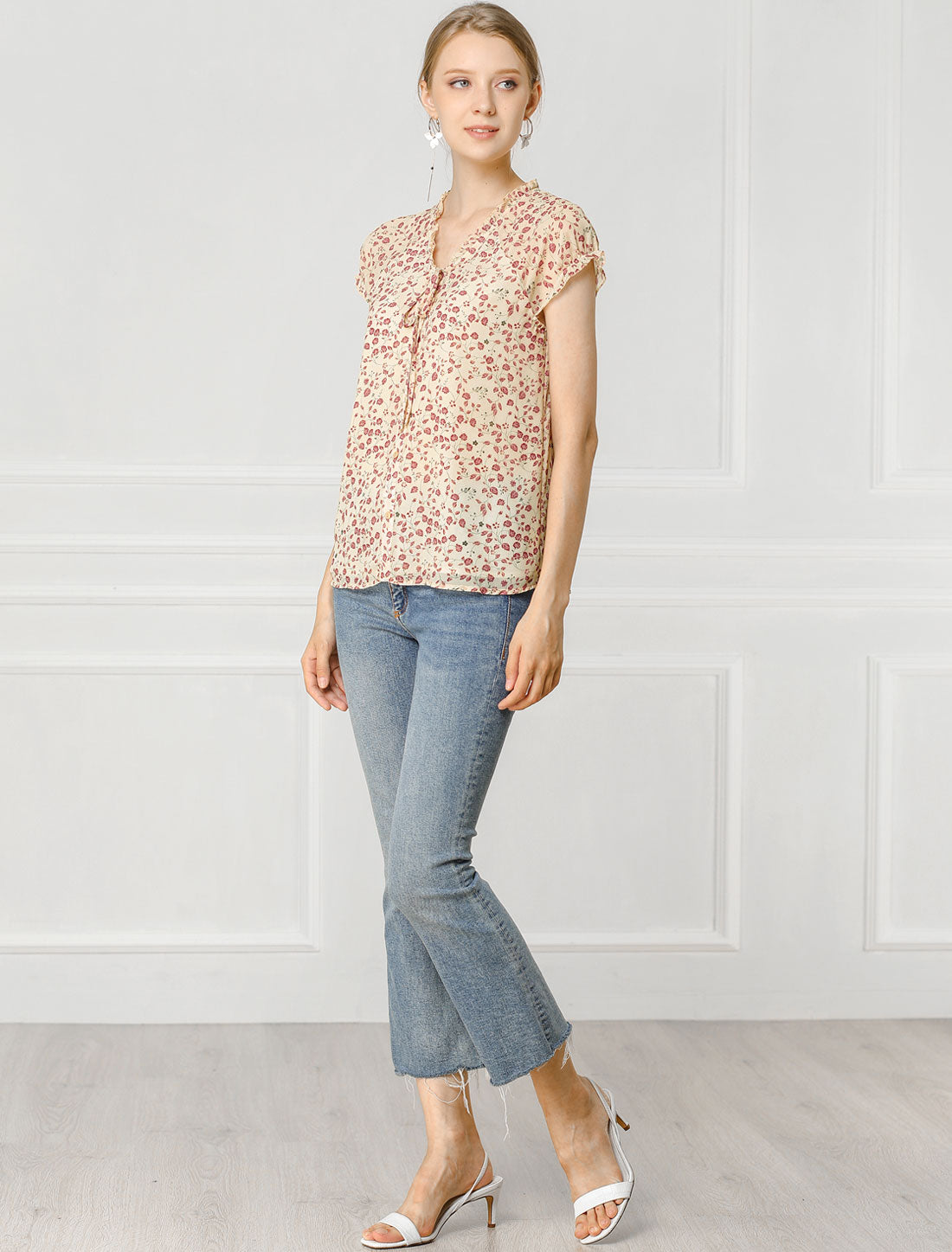 Blusa de gasa con volantes, mangas cortas y cuello en V con estampado floral de verano para mujer