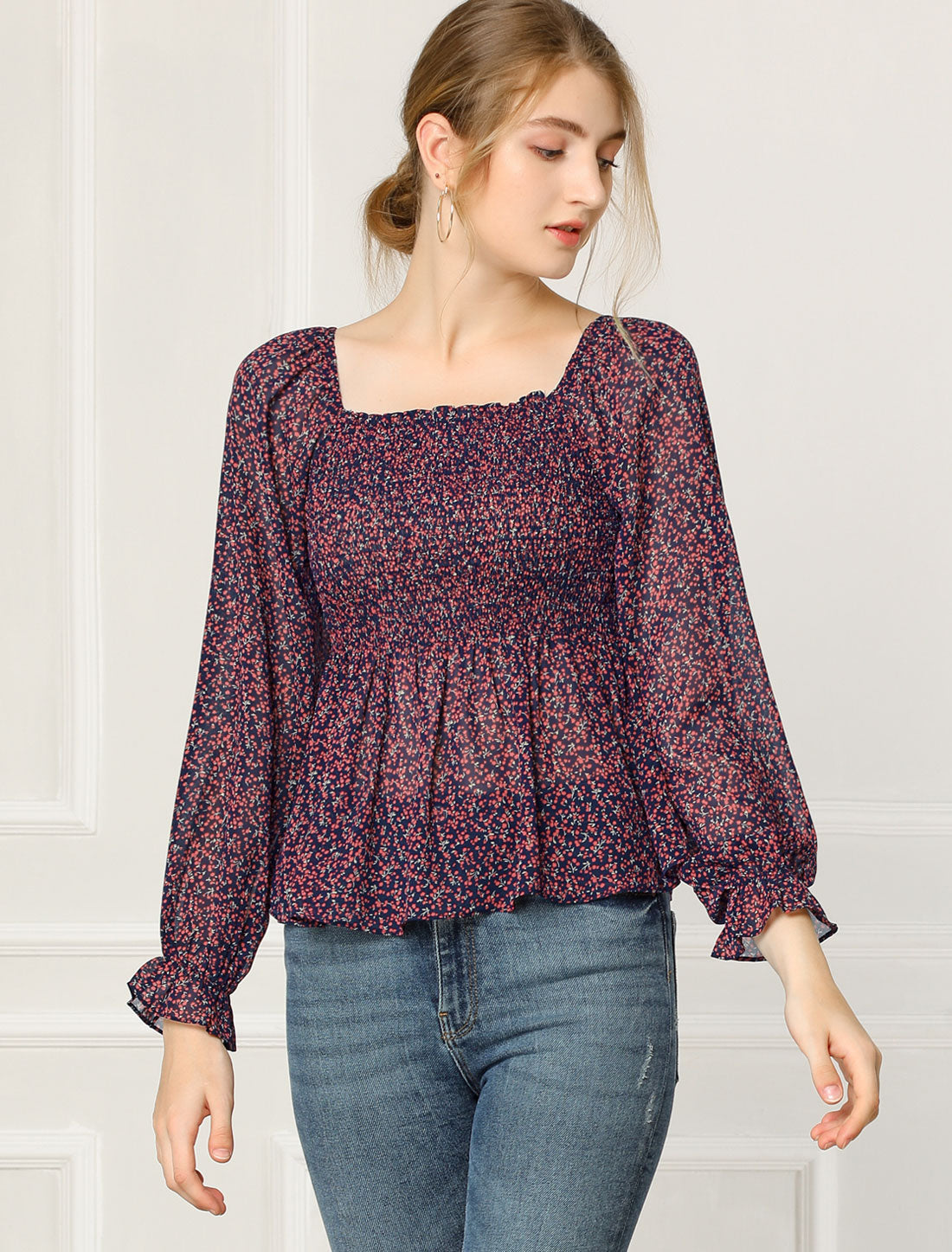 Blusa de gasa con cuello cuadrado y estampado floral fruncido para mujer