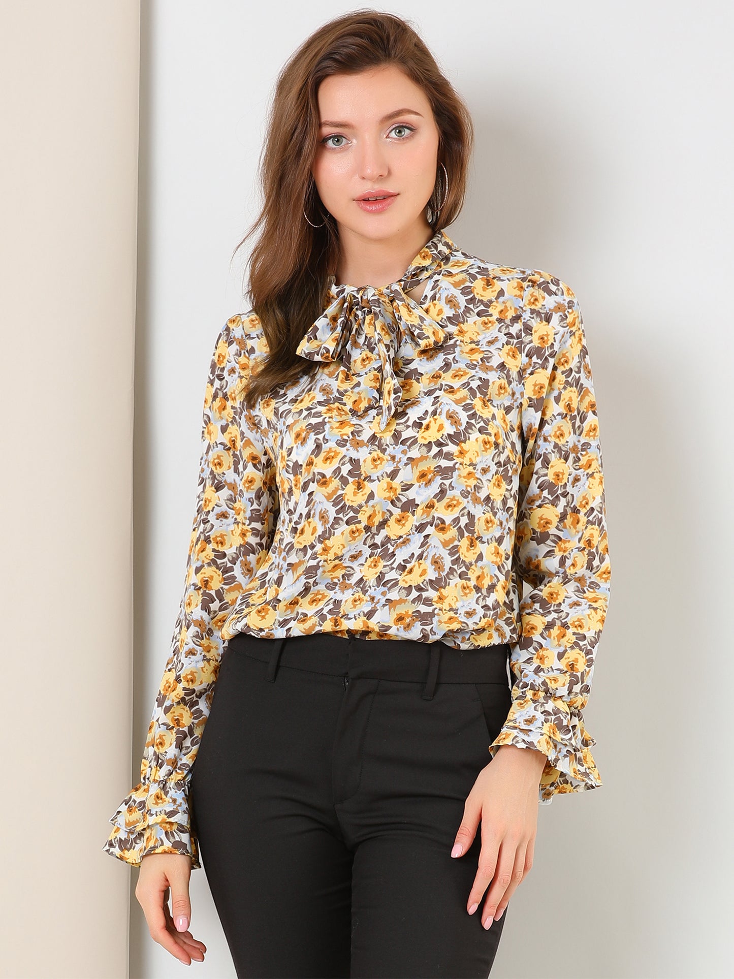 Blusa de gasa con volantes y cuello con lazo floral de manga larga para mujer