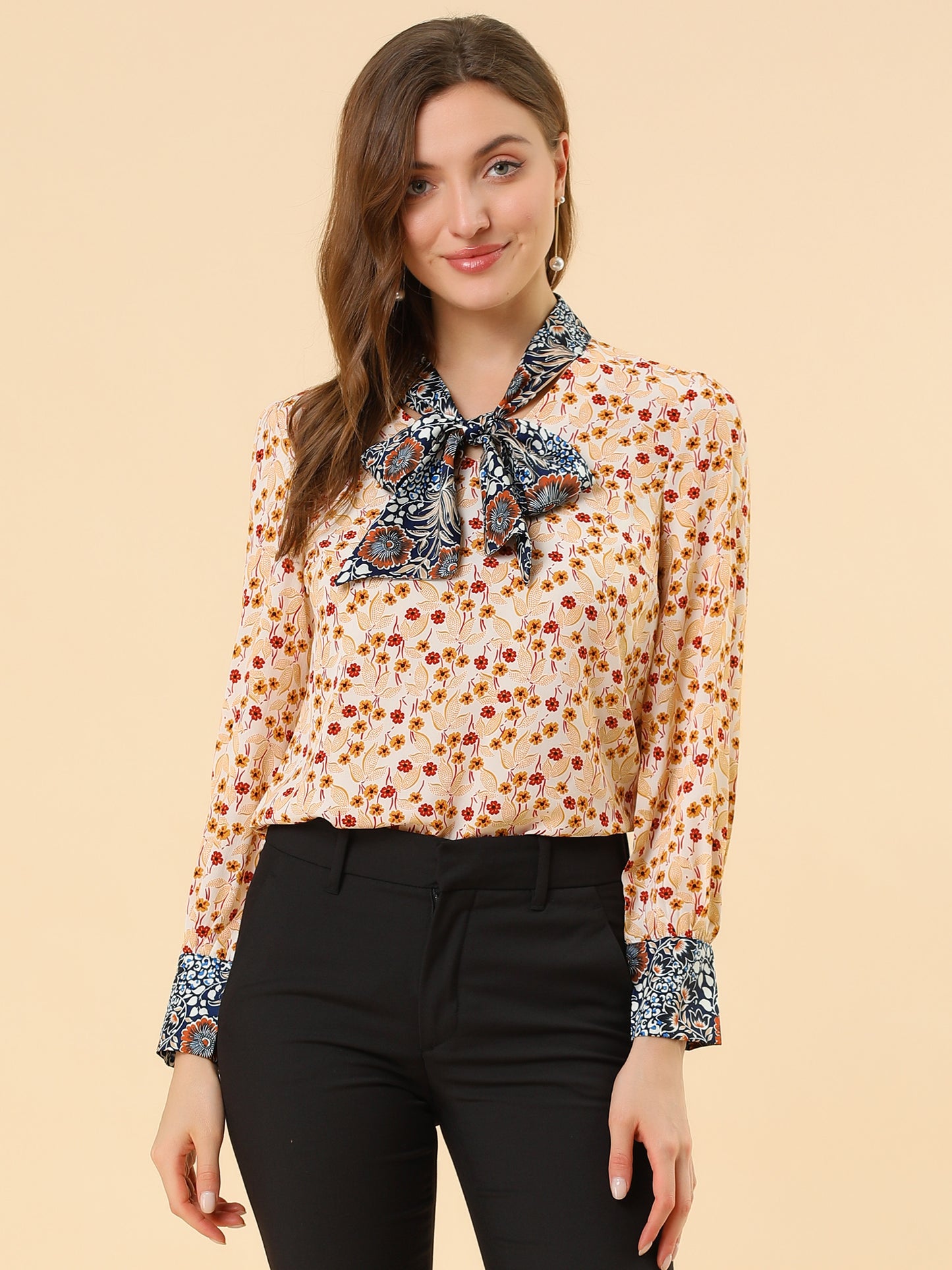 Blusa floral de manga larga con lazo para mujer
