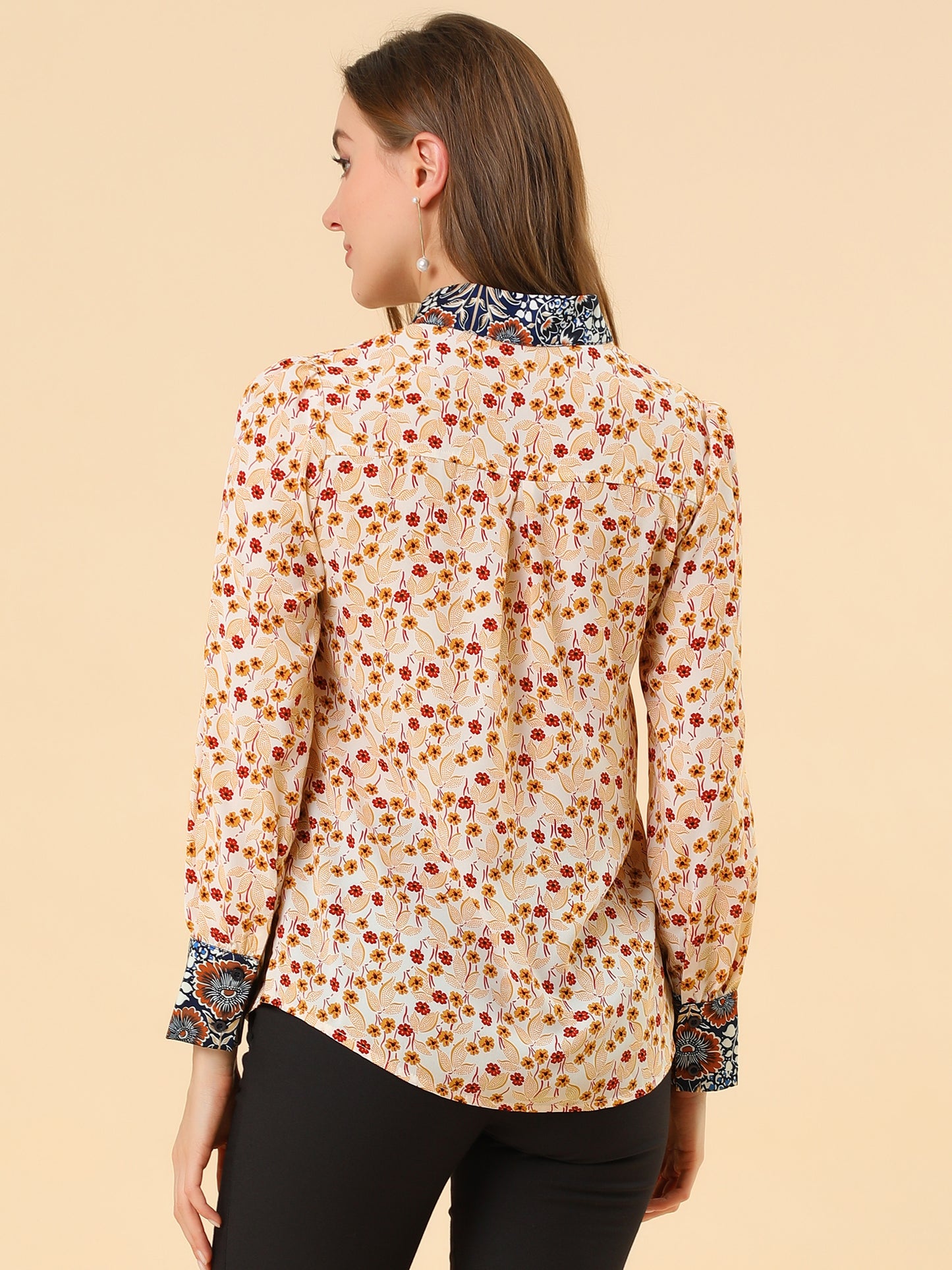 Blusa floral de manga larga con lazo para mujer