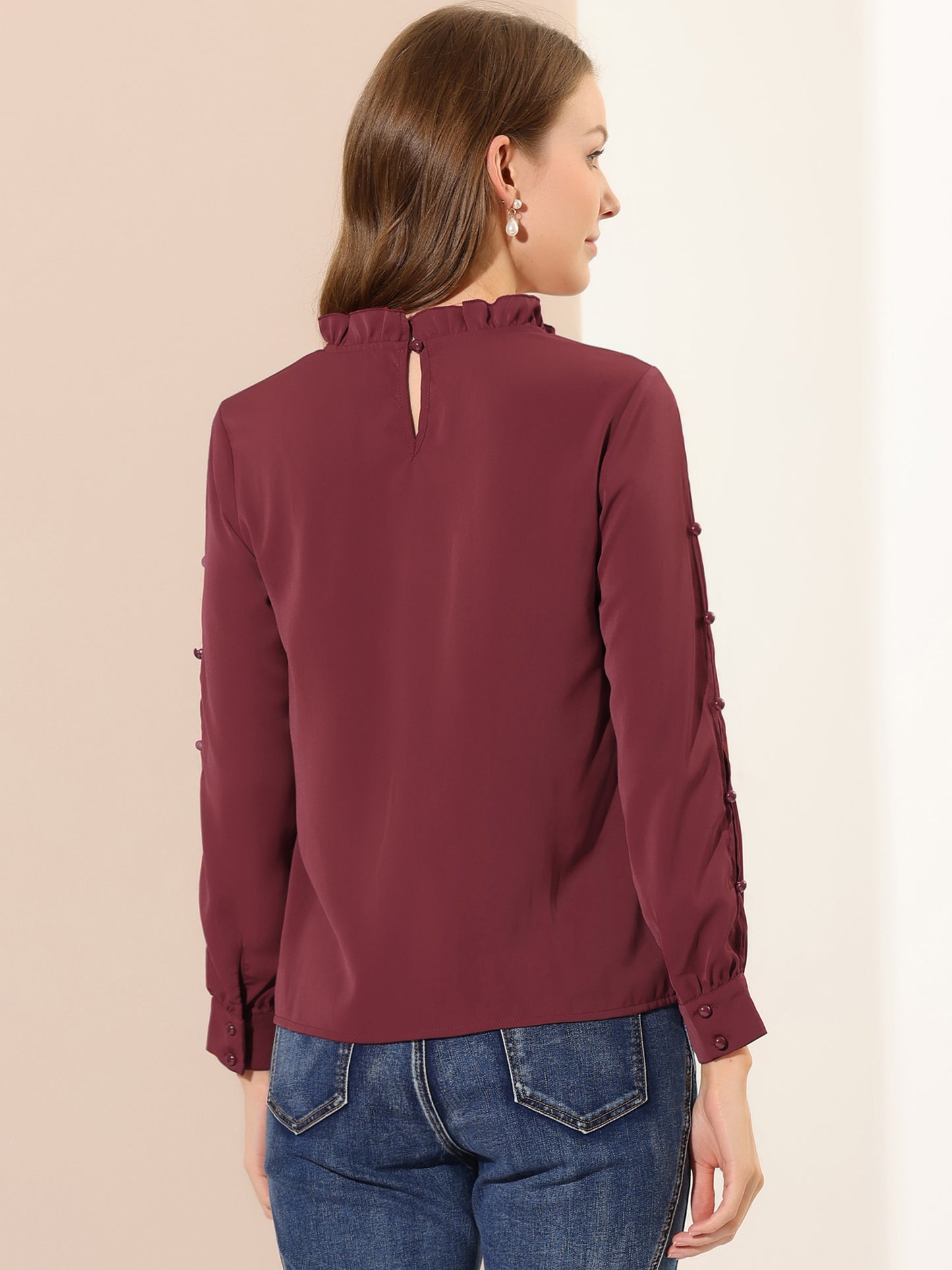 Blusa de gasa para mujer con cuello alto fruncido y cuentas de perlas, manga larga