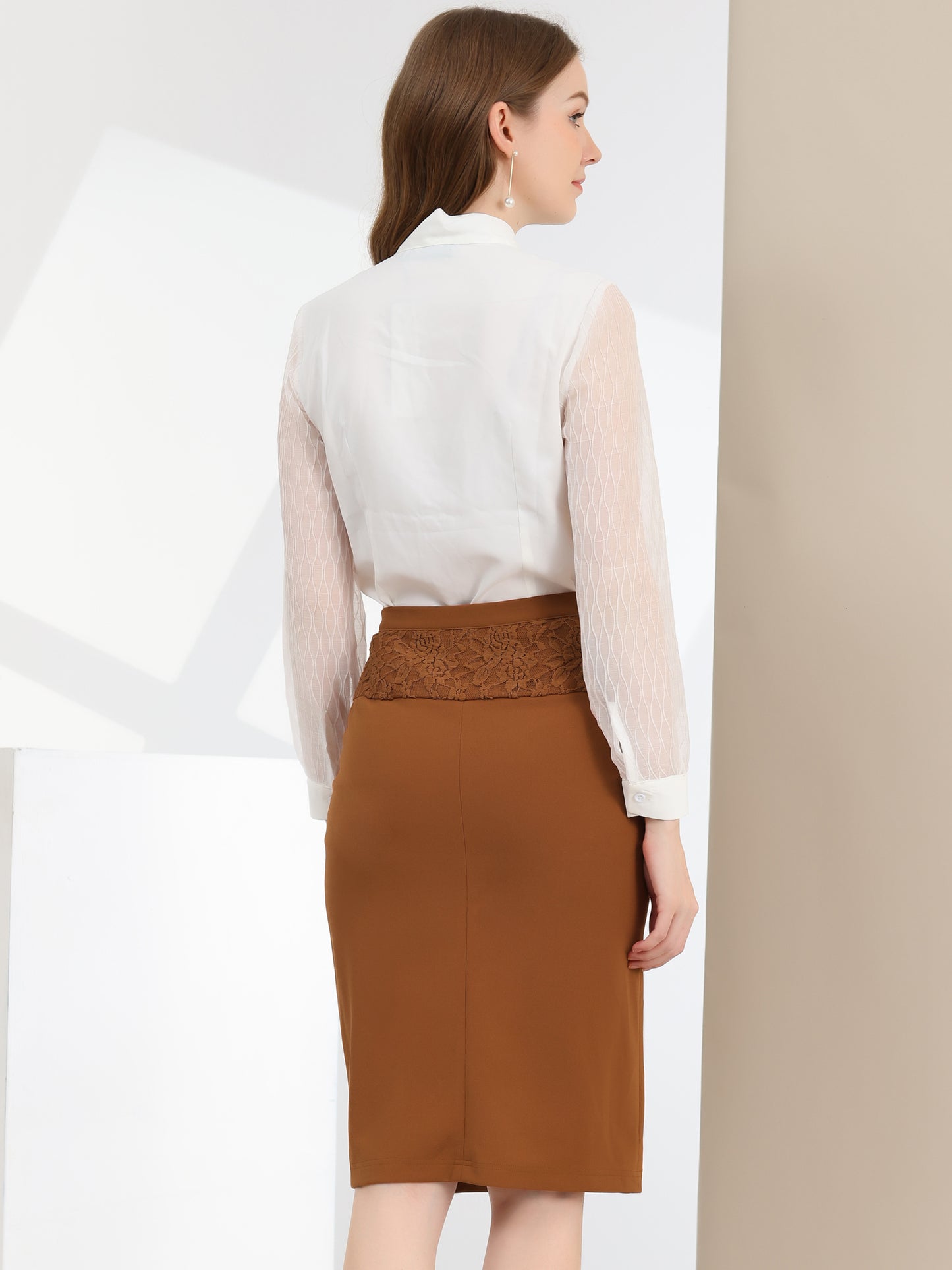 Falda de trabajo elástica con cintura alta, cremallera, abertura hasta la rodilla y panel de encaje para mujer