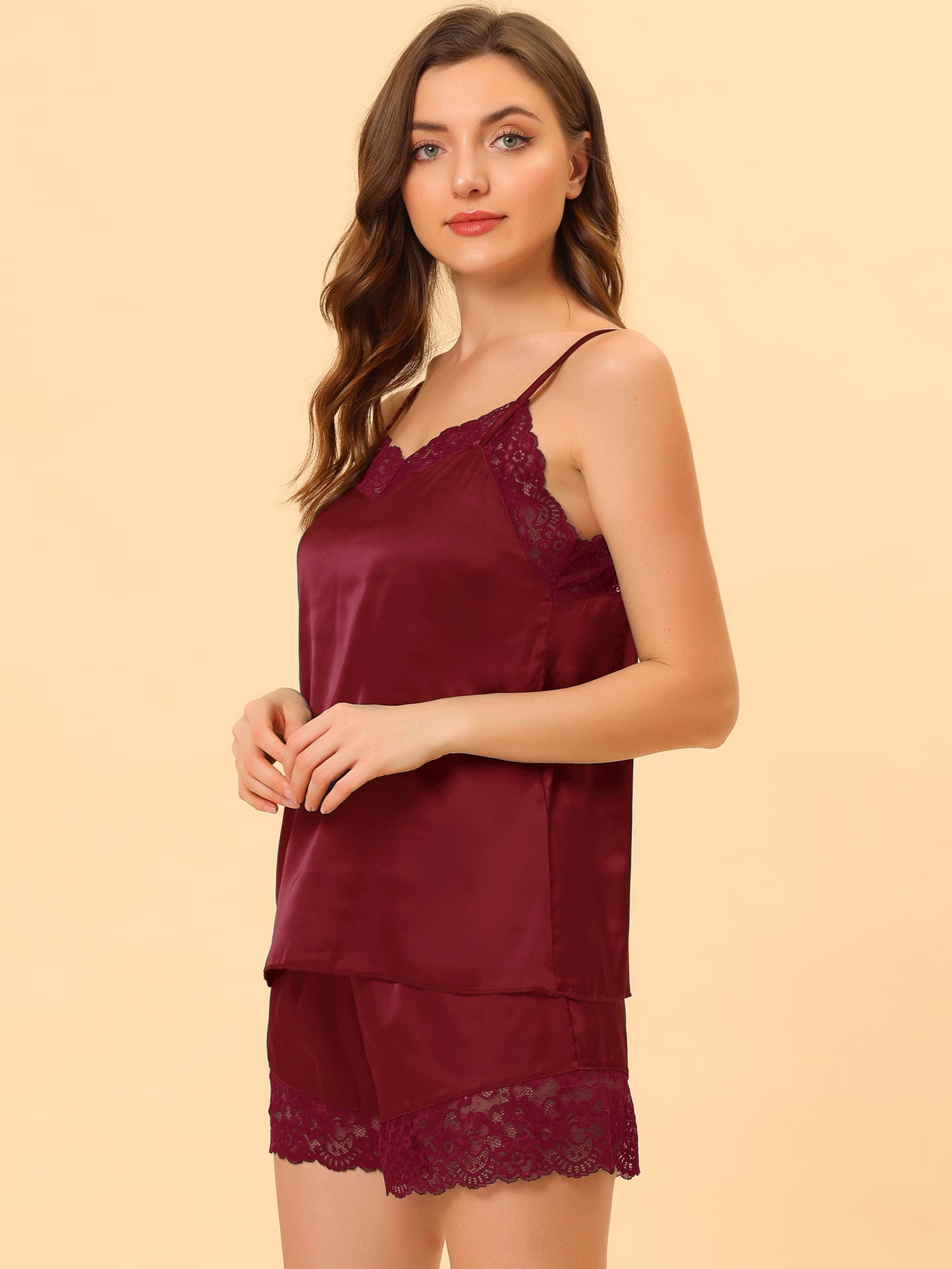 Pijama de satén para mujer, camisola con ribete de encaje y pantalones cortos, conjunto de pijama sedoso para estar en casa