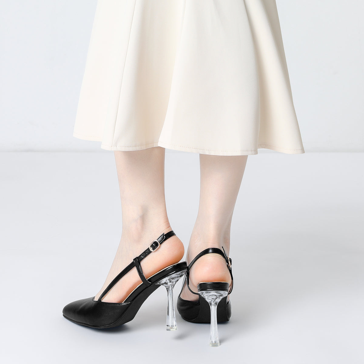 Sandalias de tacón de aguja con punta puntiaguda y tacón transparente para mujer
