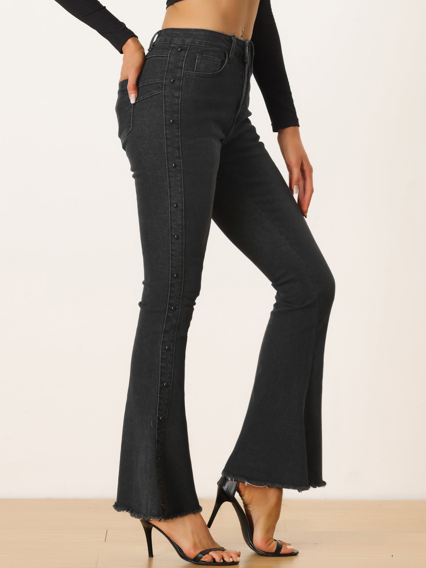 Pantalones vaqueros acampanados elásticos informales con dobladillo sin rematar y cuentas para mujer