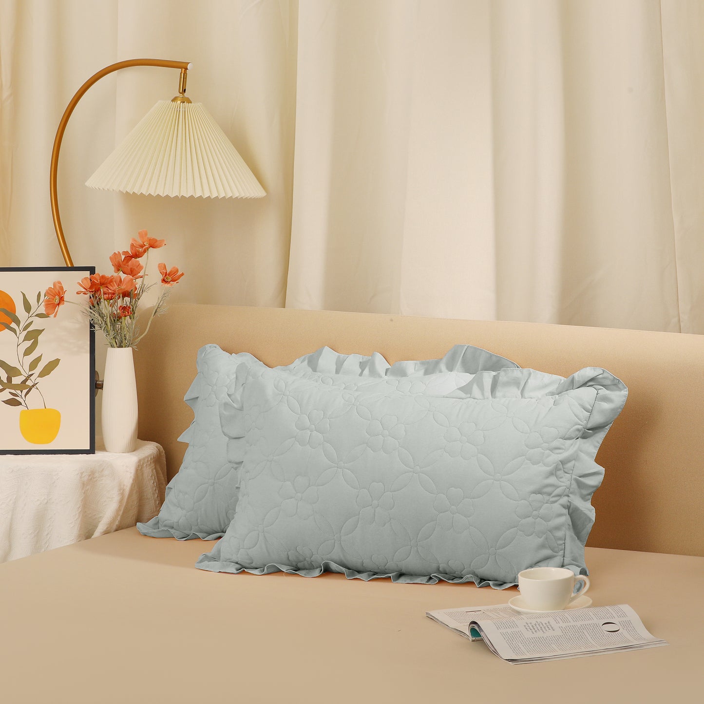 Pillowcase Single Layer Wide Ruffles Set of 2 Pillow Shams with Envelope Closure