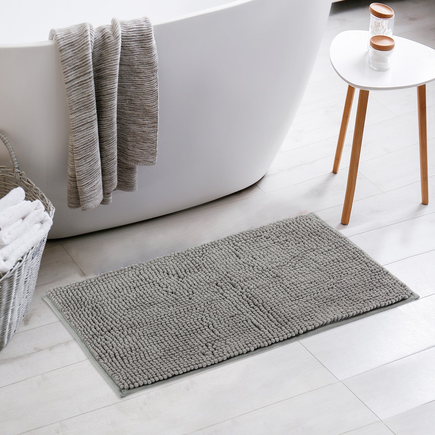 Bathroom Rugs, Soft Plush & Fluffy Bath Mats Non Slip Extra Thick Microfiber Bath Mats