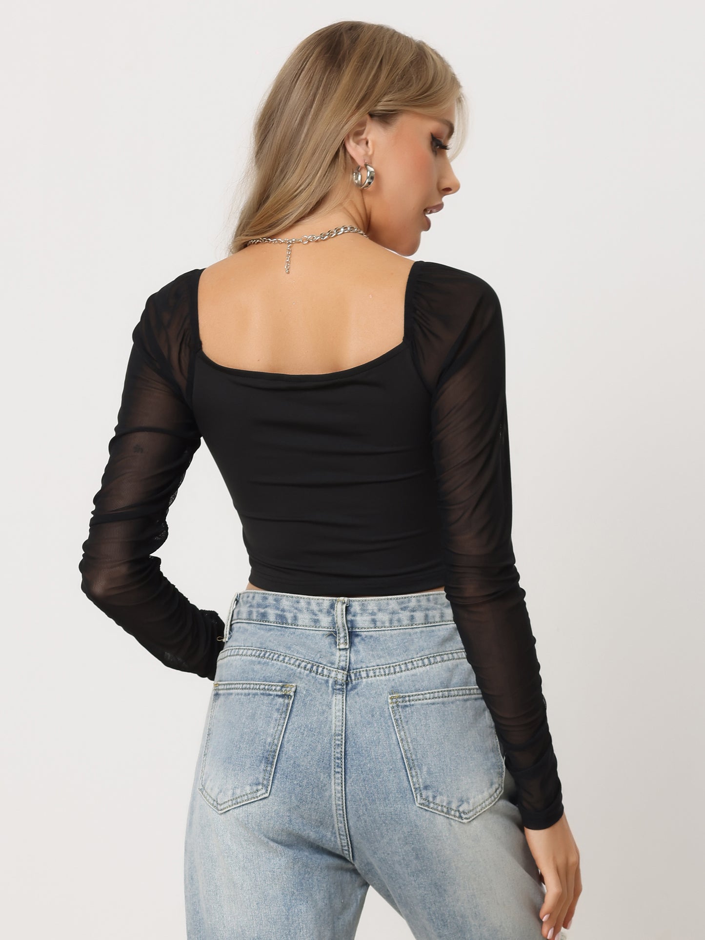 Blusa corta con cuello en forma de corazón de malla y mangas largas con corsé para mujer