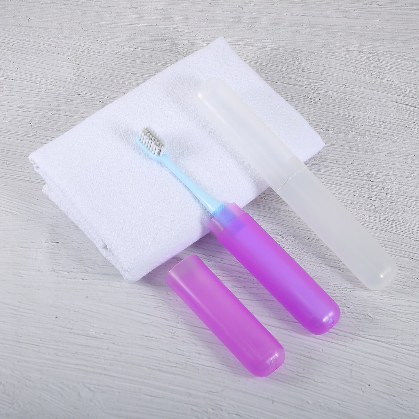 Estuche de viaje ligero para cepillos de dientes (2 unidades), tamaño pequeño, 19 x 2,7 cm, blanco y morado