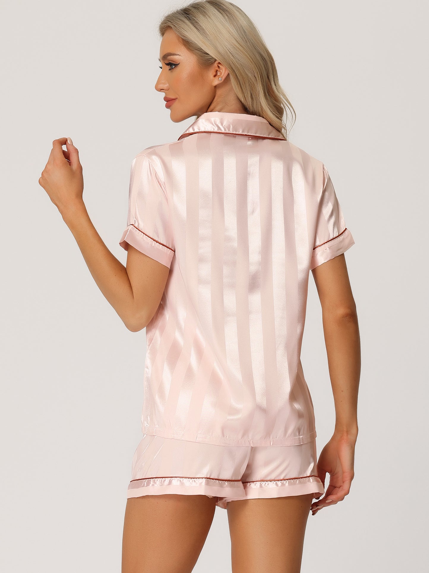cheibear Satin 2pcs Lounge Sleepwear T-Shirt and Shorts Polka Dots Pajama Sets Light Pink