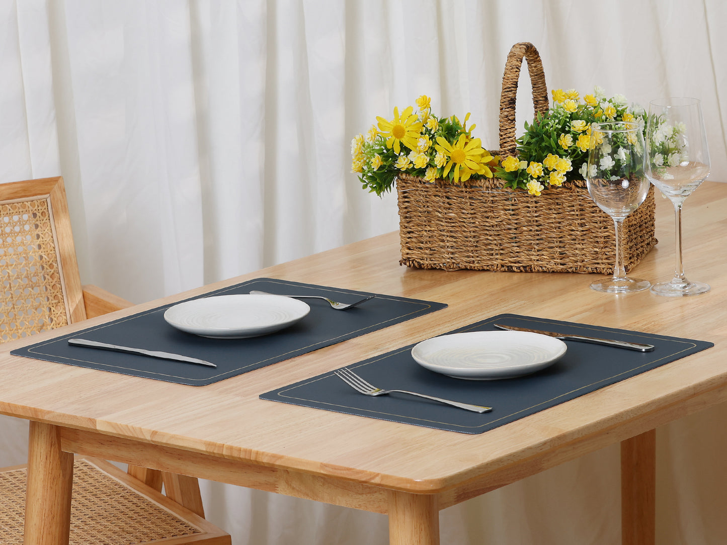 Set of 6 Faux Leather Placemats for Kitchen Dining Table Decor, Washable Wipeable 18*12in