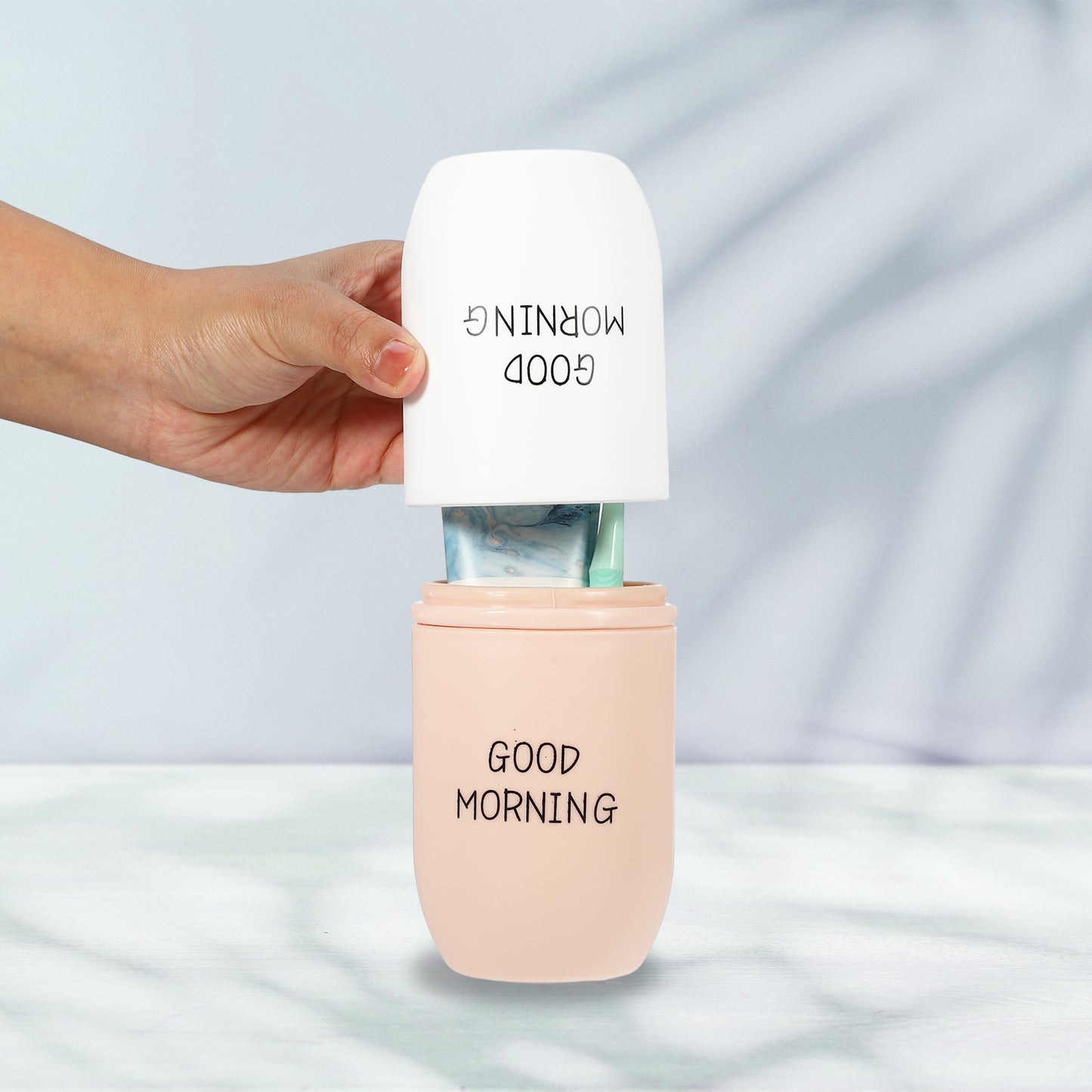 Estuche de viaje ligero de plástico para cepillos de dientes, 7,87" x 2,87", blanco y rosa