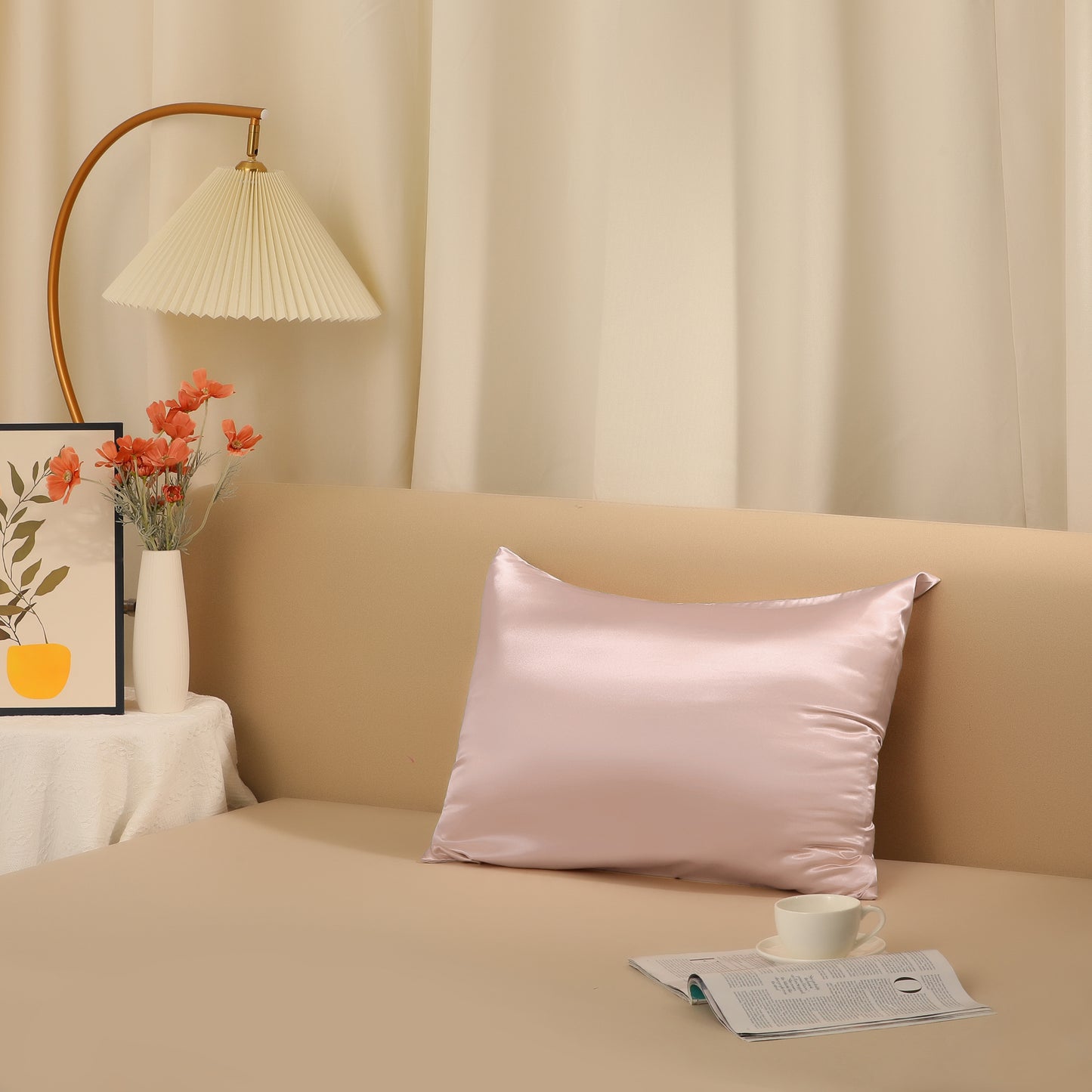 Satin Pillowcase with 1 Pcs for Hair and Skin with Hidden Zipper, Breathable Pillow Case Sleep Mask