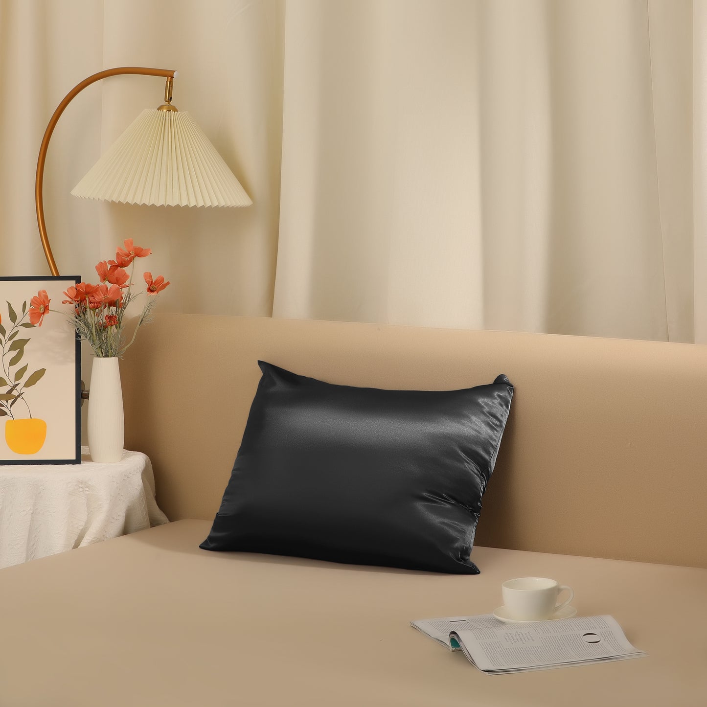 Satin Pillowcase with 1 Pcs for Hair and Skin with Hidden Zipper, Breathable Pillow Case Sleep Mask