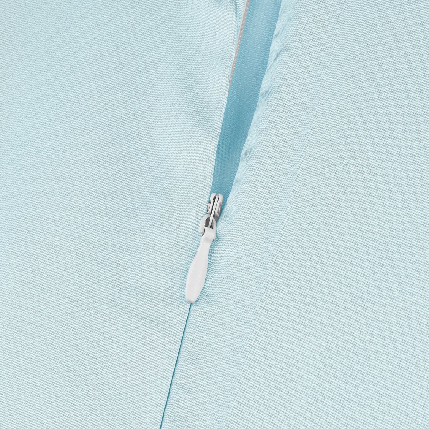 Satin Pillowcase with 1 Pcs for Hair and Skin with Hidden Zipper, Breathable Pillow Case Sleep Mask