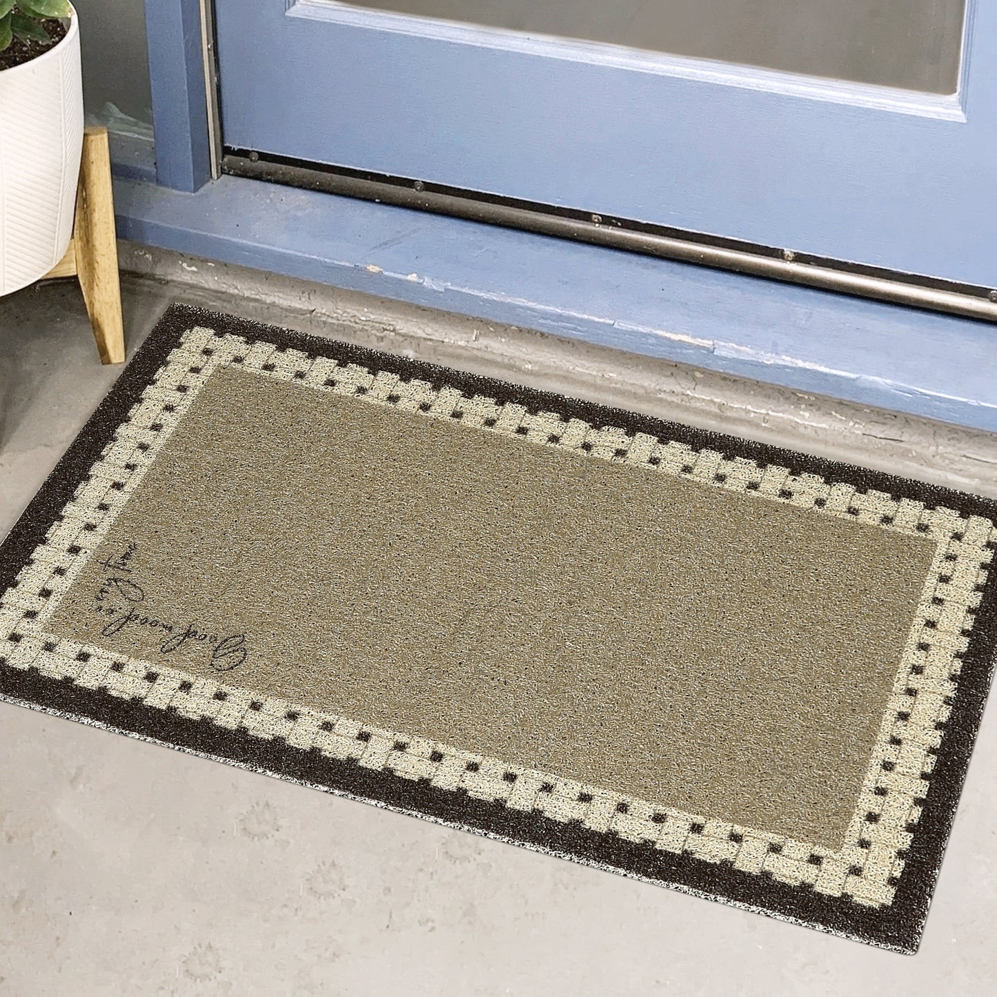 Geometric Modern Outdoor Door Mat, Entry Mat Resist Dirt Non-Slip Washable Thin Door Mats