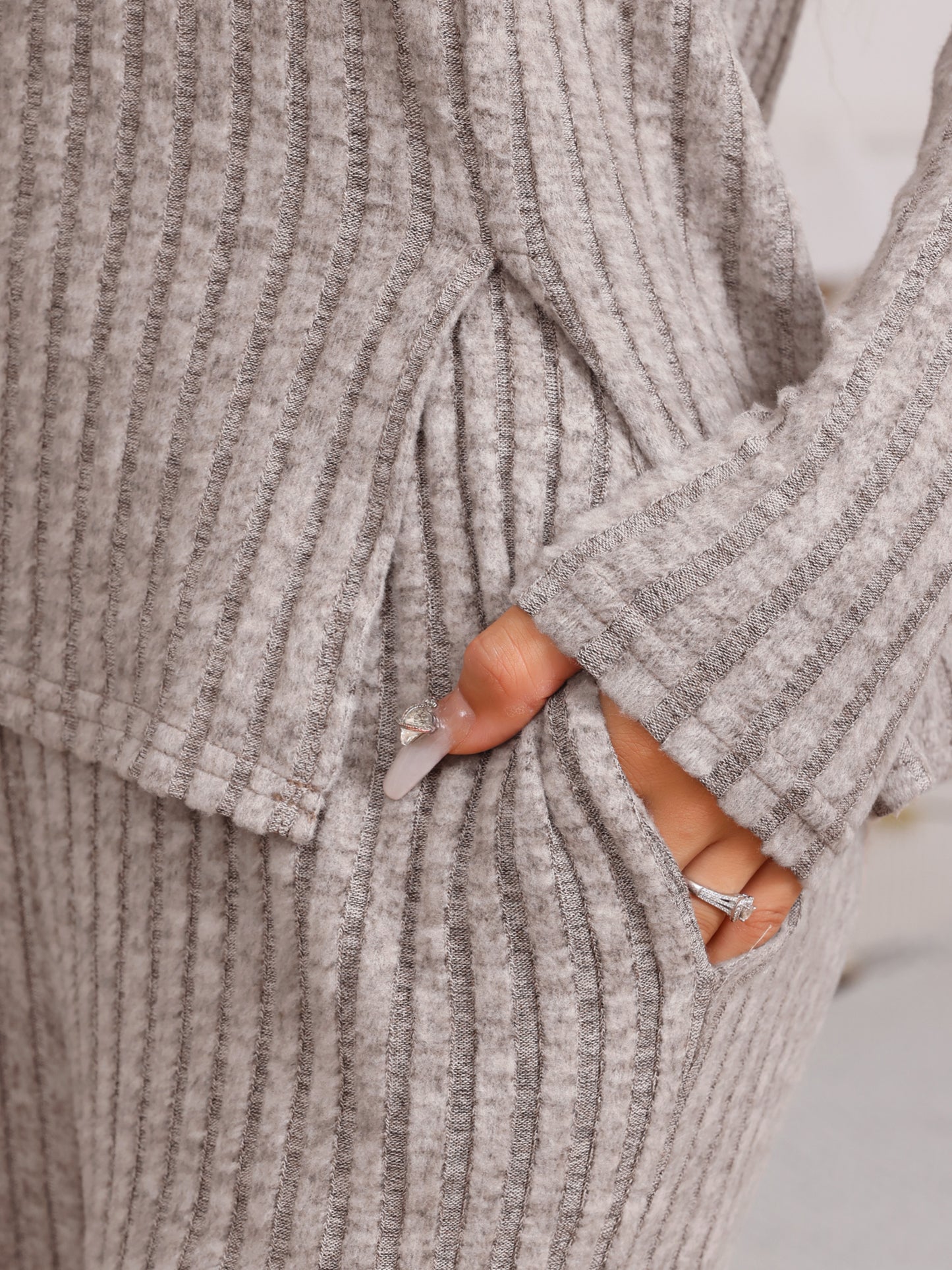 Women's Pajamas Set Crewneck Long Sleeve Sleepwear Soft Pjs Sets with Pocket Loungewear