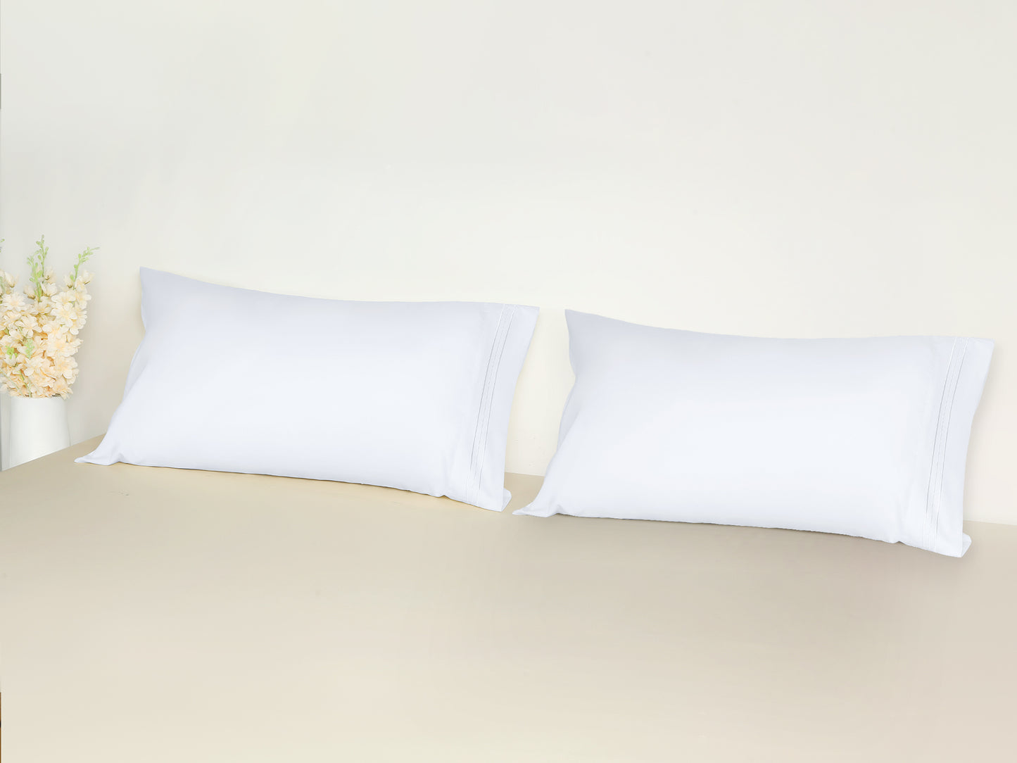 Polyester Pillow Cases Set of 2 for Hair and Skin, Cooling Pillow Covers with Envelope Closure