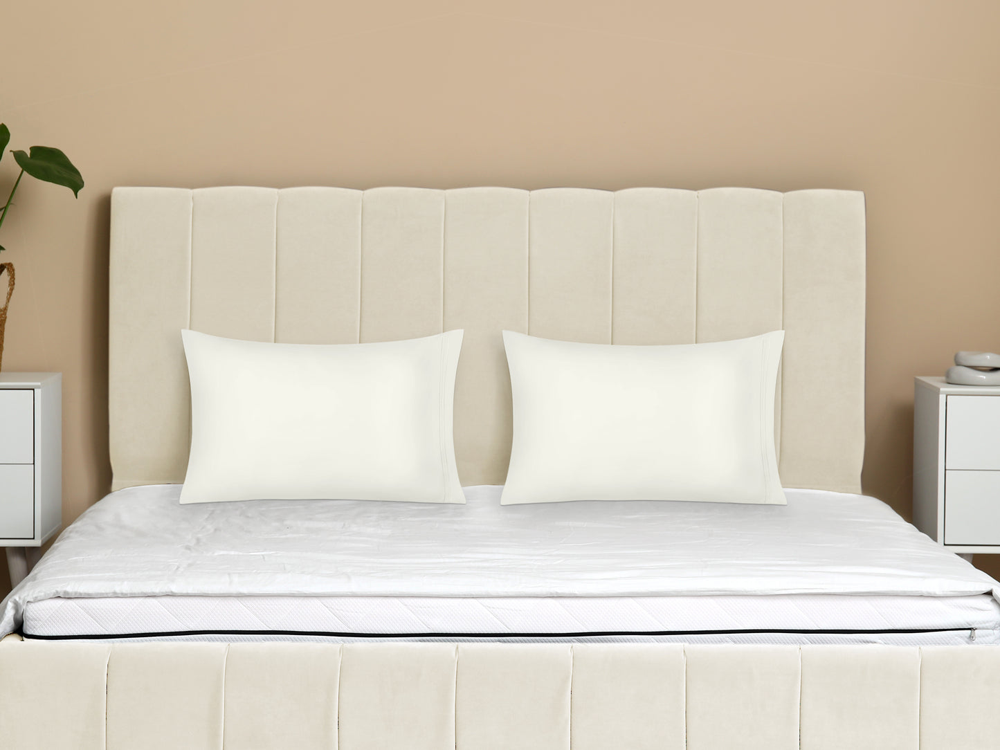 Polyester Pillow Cases Set of 2 for Hair and Skin, Cooling Pillow Covers with Envelope Closure