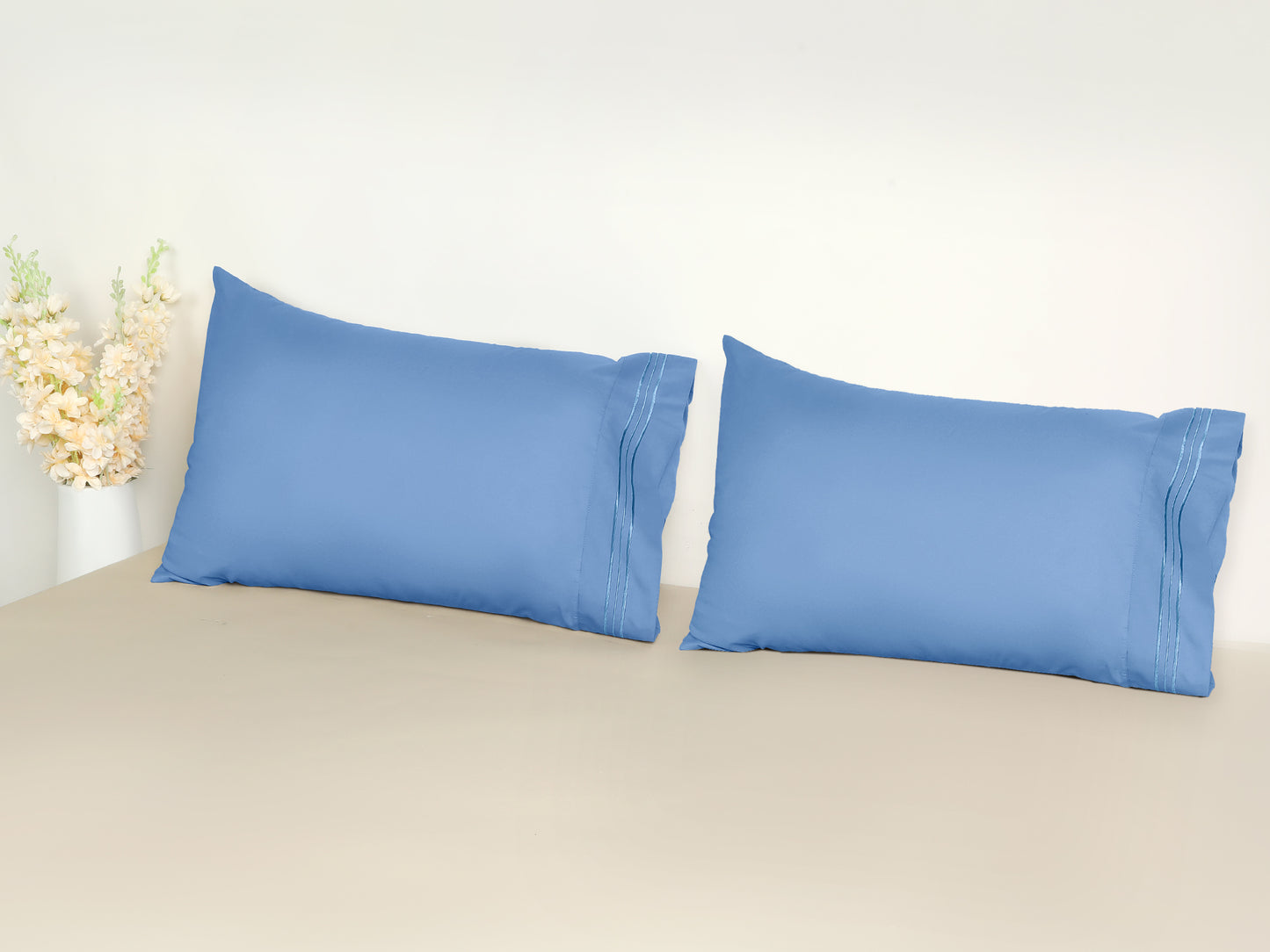 Polyester Pillow Cases Set of 2 for Hair and Skin, Cooling Pillow Covers with Envelope Closure