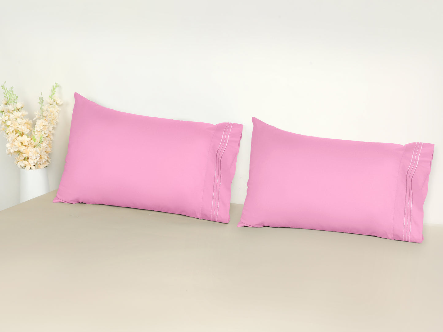 Polyester Pillow Cases Set of 2 for Hair and Skin, Cooling Pillow Covers with Envelope Closure