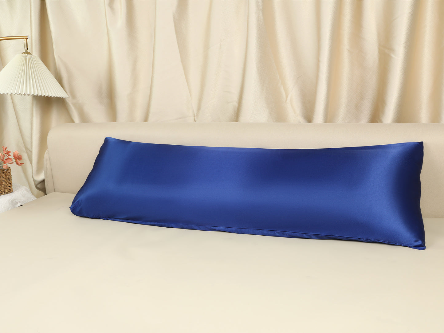 Satin Pillow Cases with 1 Pcs for Hair and Skin Breathable, Covers with Envelope Closure