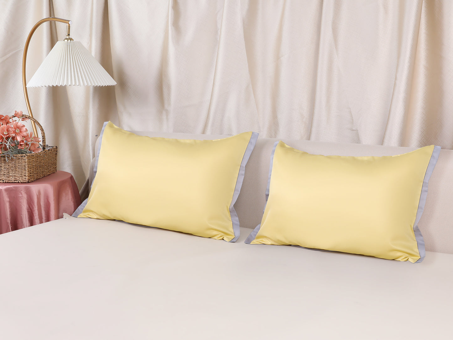 Pillow Cases Set of 2, Soft Satin Polyester Cooling Pillow Covers with Envelope Closure