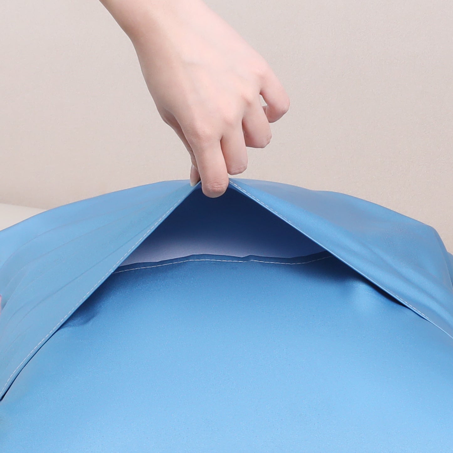 Pillow Cases Set of 2, Soft Satin Polyester Cooling Pillow Covers with Envelope Closure