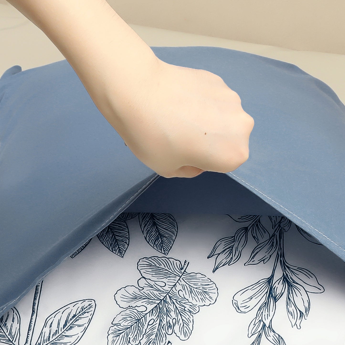 Pillowcase for Hair and Skin Breathable, Soft Floral Pillow Cases Set of 2 with Envelope Closure