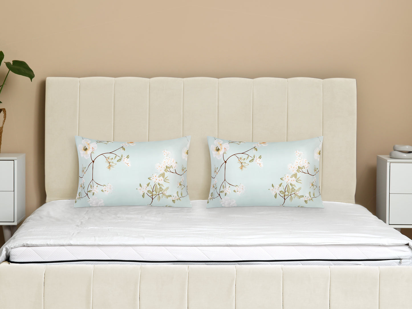 Pillowcase with Envelope Closure, Set of 2 with Floral Pillow Cases for Hair and Skin