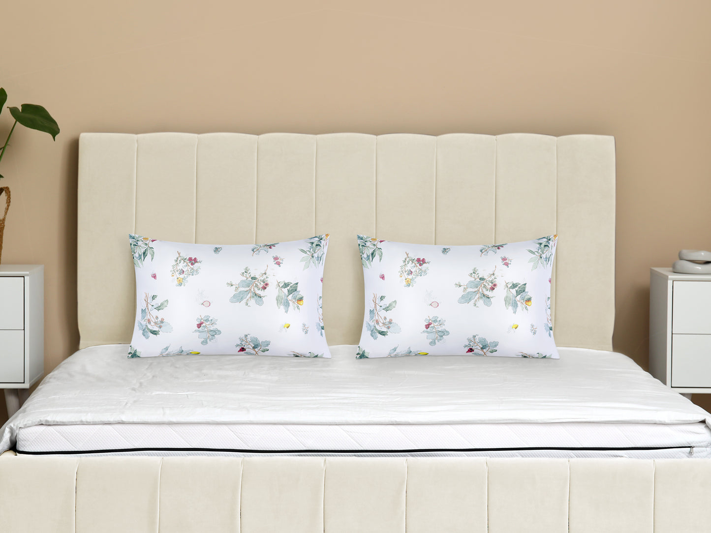 Pillowcase for Hair and Skin Breathable, Soft Floral Pillow Cases Set of 2 with Envelope Closure