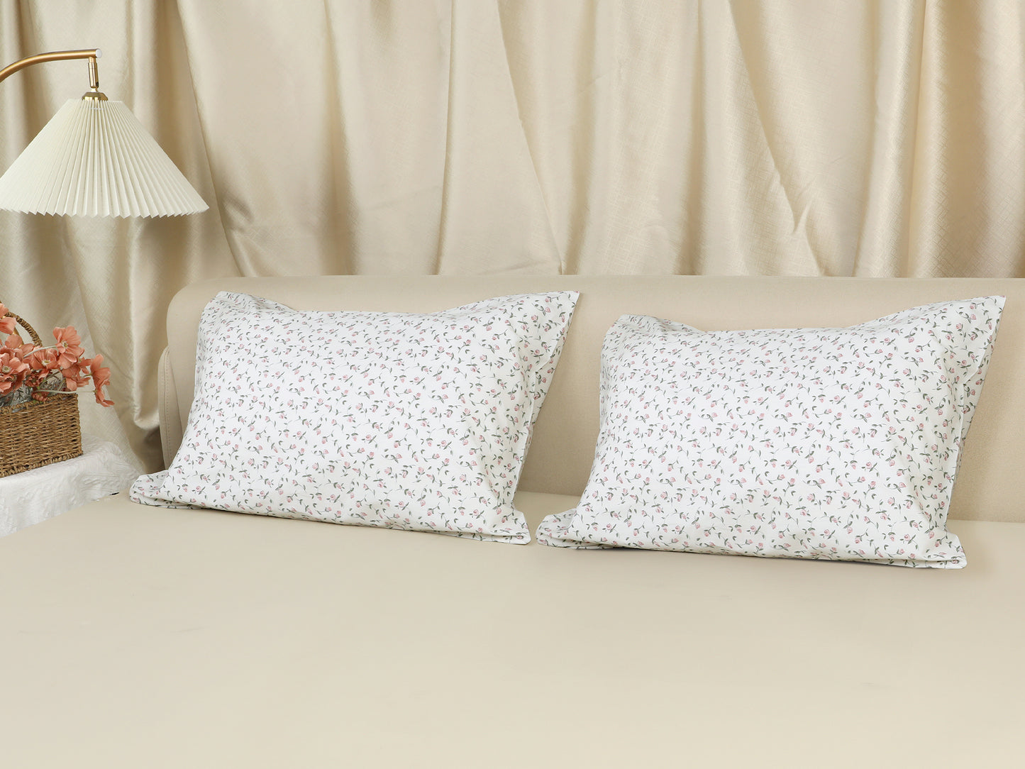 Pillowcase for Hair and Skin Breathable, Soft Floral Pillow Cases Set of 2 with Envelope Closure