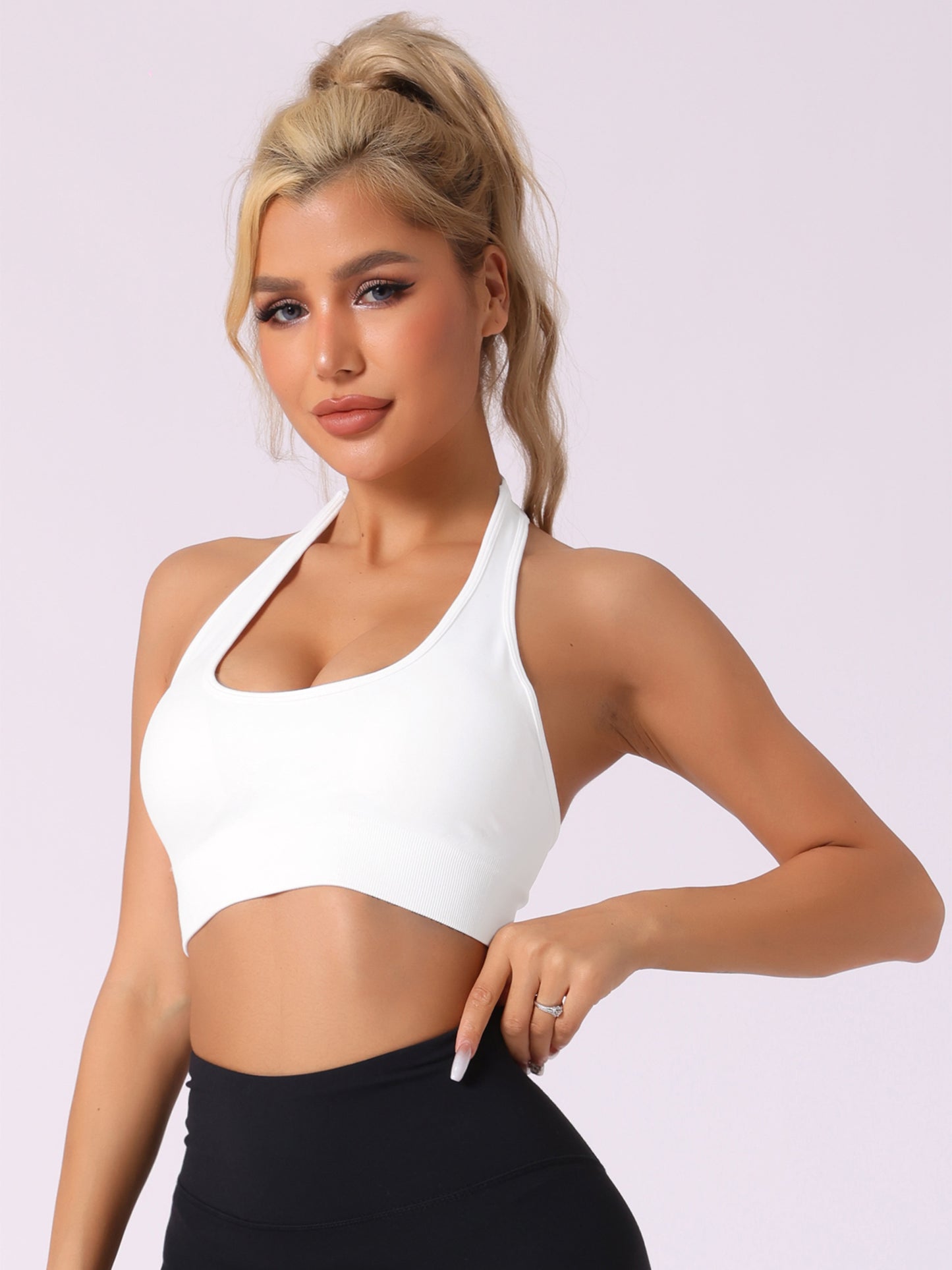 Sujetador deportivo acanalado con espalda descubierta y cuello halter para mujer, ropa interior deportiva para entrenamiento y fitness