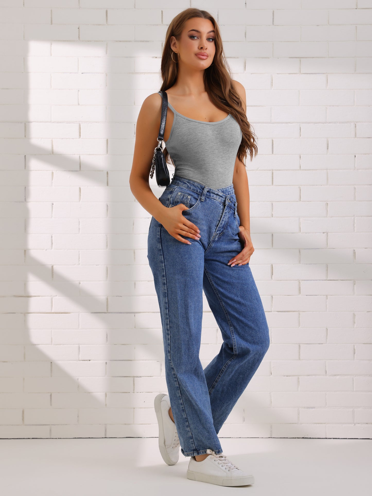 Women's Camisole with Built-In Bra Adjustable Strap Flowy Swing Comi Vest