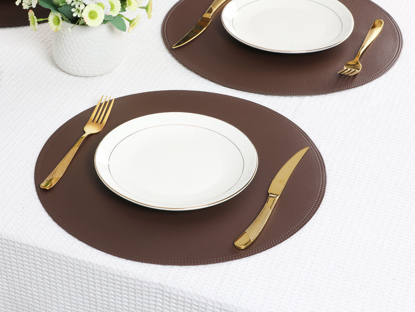 Set of 6 Placemats, Faux Leather for Kitchen Dining Table Decor Washable Heat Resistant Wipeable 15*15in