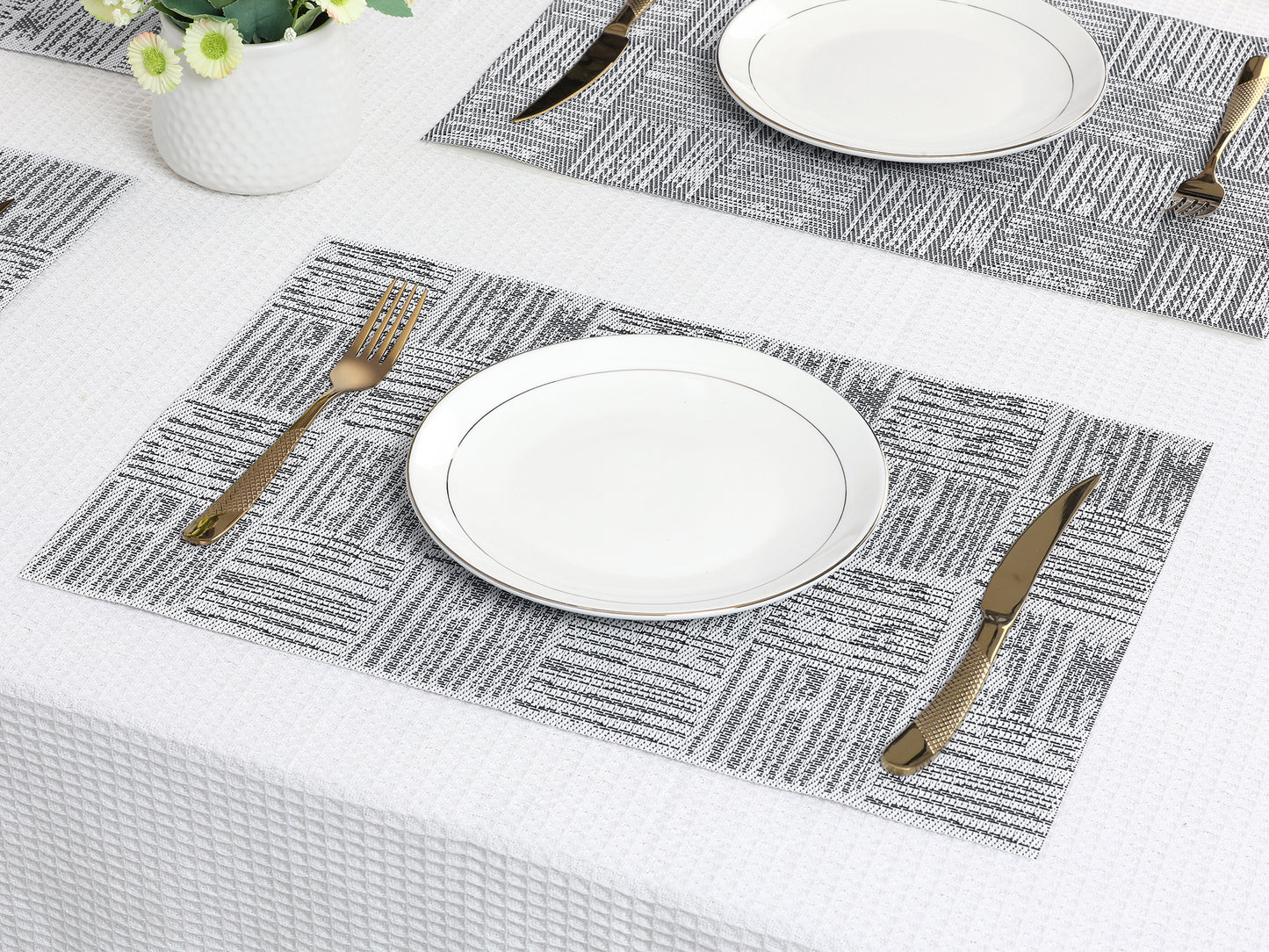 Set of 8 Vinyl Placemats for Kitchen Dining Table Decor Washable Heat Resistant 18*12in