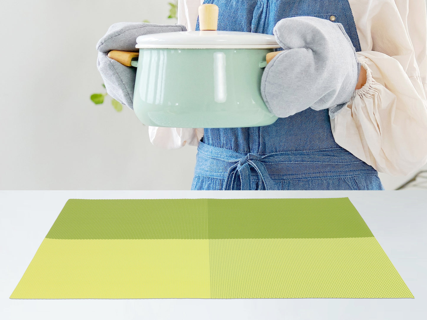 Placemats Set of 8 PVC for Kitchen Dining Table Decor Washable Heat Resistant 18*12in