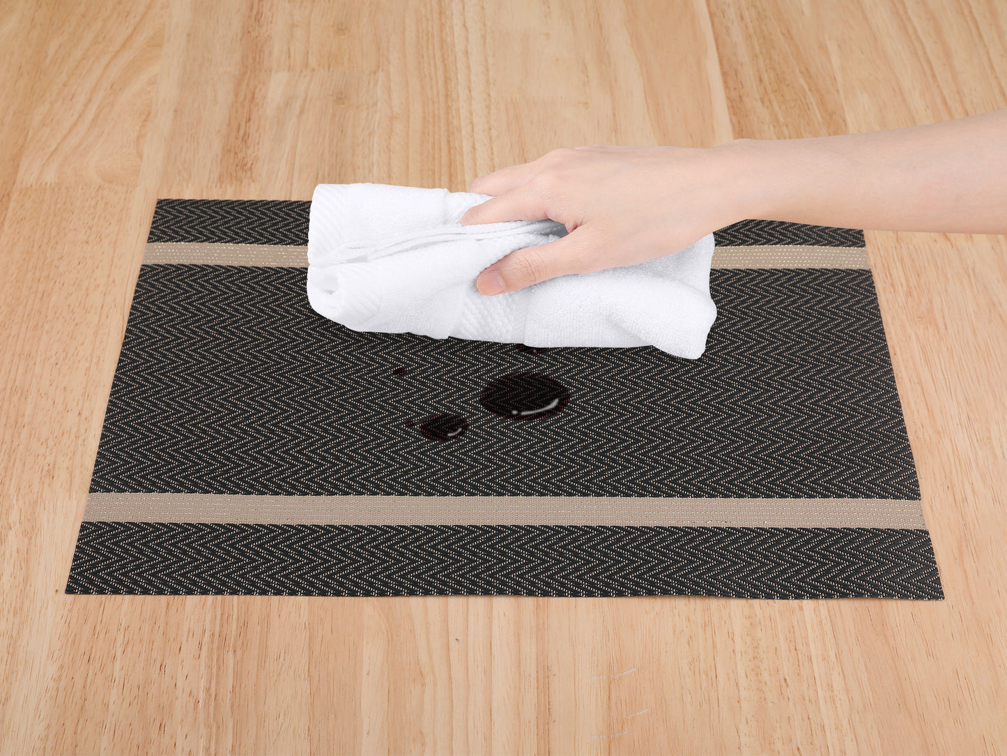Placemats Set of 8 Vinyl for Kitchen Dining Table Decor Washable Heat Resistant 18*12in
