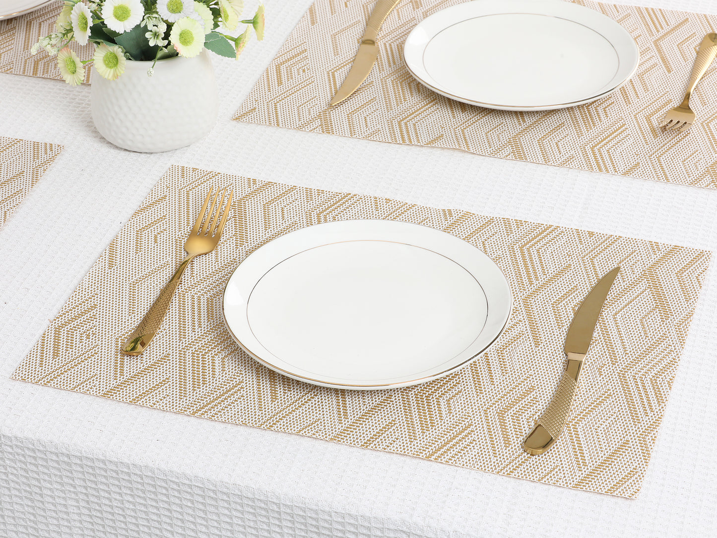 Placemats Set of 8 PVC for Kitchen Dining Table Decor Heat Resistant Wipeable 18*12in