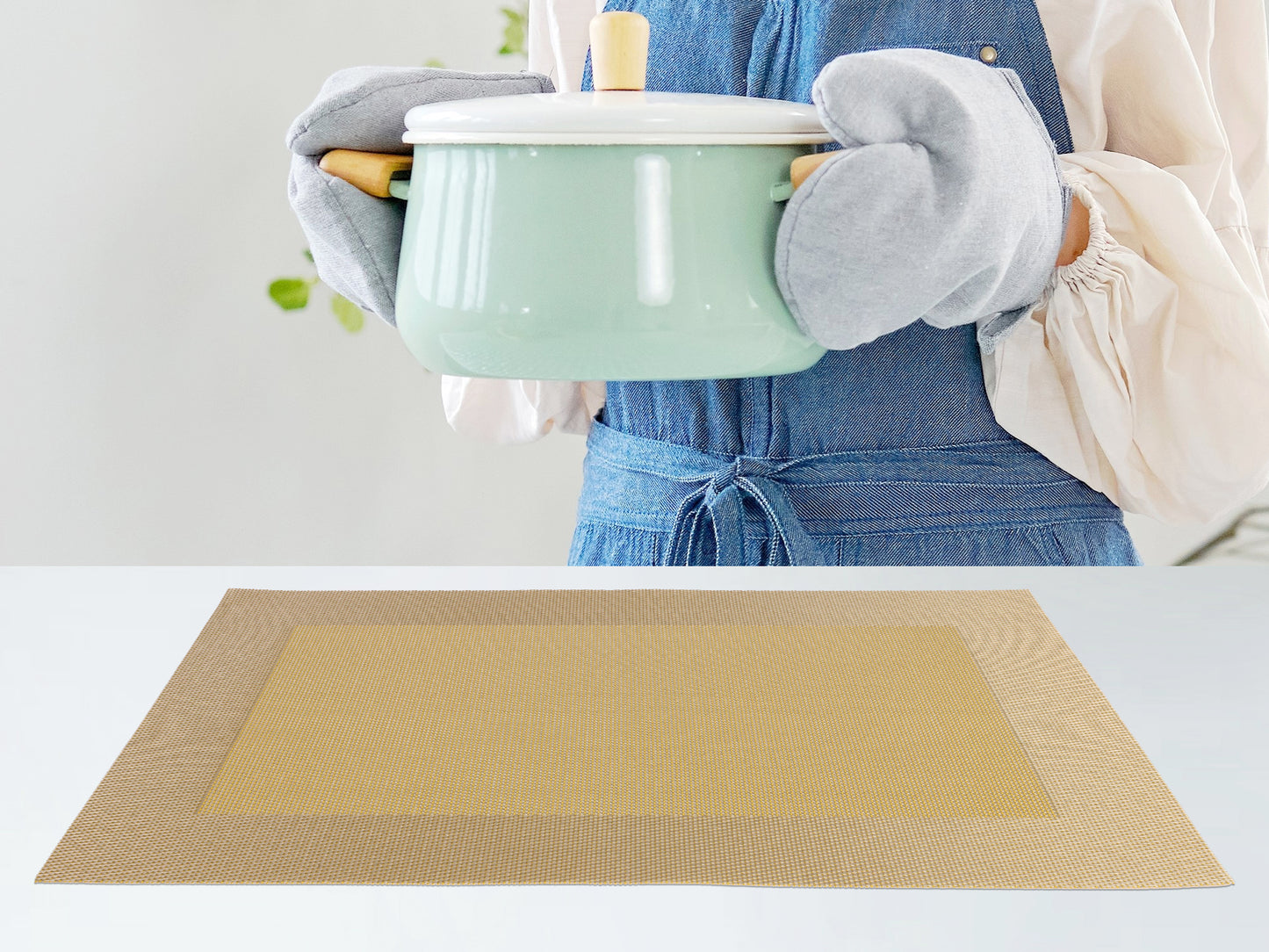 Placemats Set of 8 PVC for Kitchen Dining Table Decor Washable Heat Resistant 18*12in