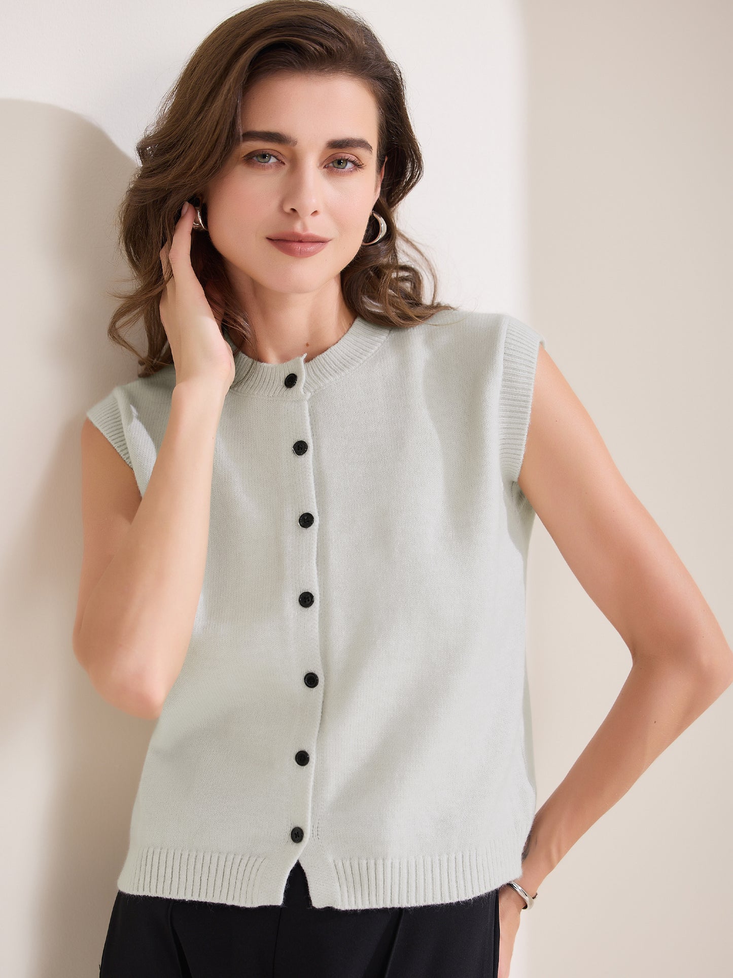 Women's Sweater Vest Sleeveless Crew Neck Lightweight Button Down Crochet Chunky Knit Top