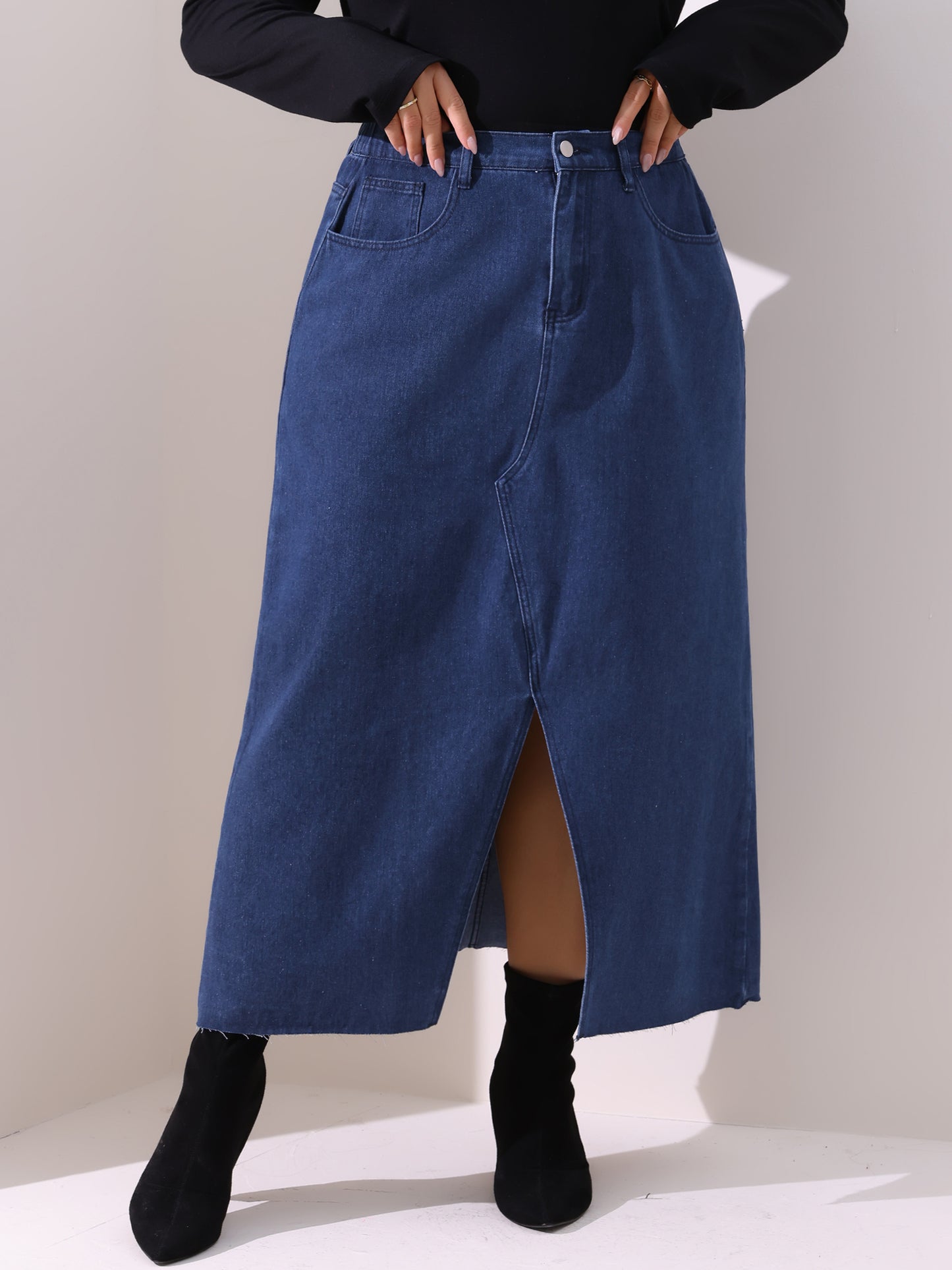 Women's Plus Size Vintage Denim Maxi Skirt Frayed Raw Hem High Waist Front Slit Long Jean Skirts