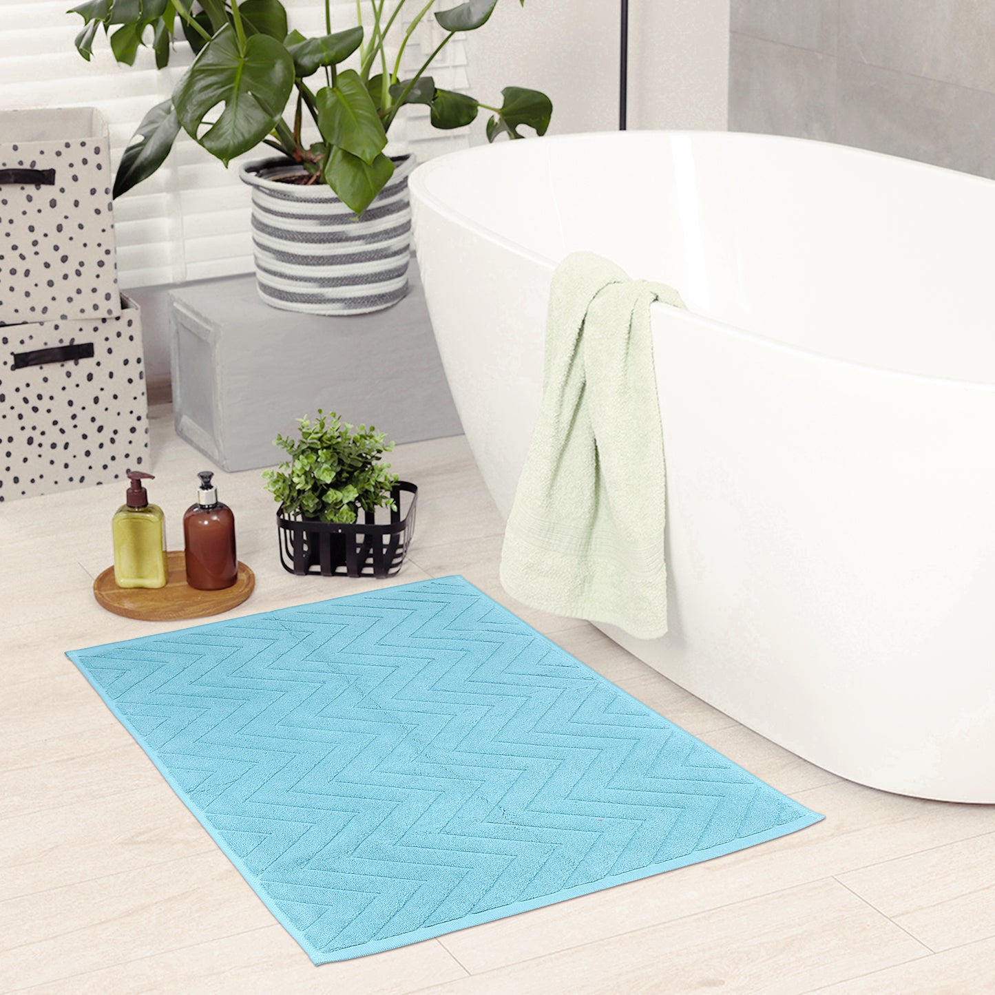 Absorbent Fade Resistant Cotton Luxury Bath Rugs Shower Mat Bathroom Non Slip Quick Dry Spa