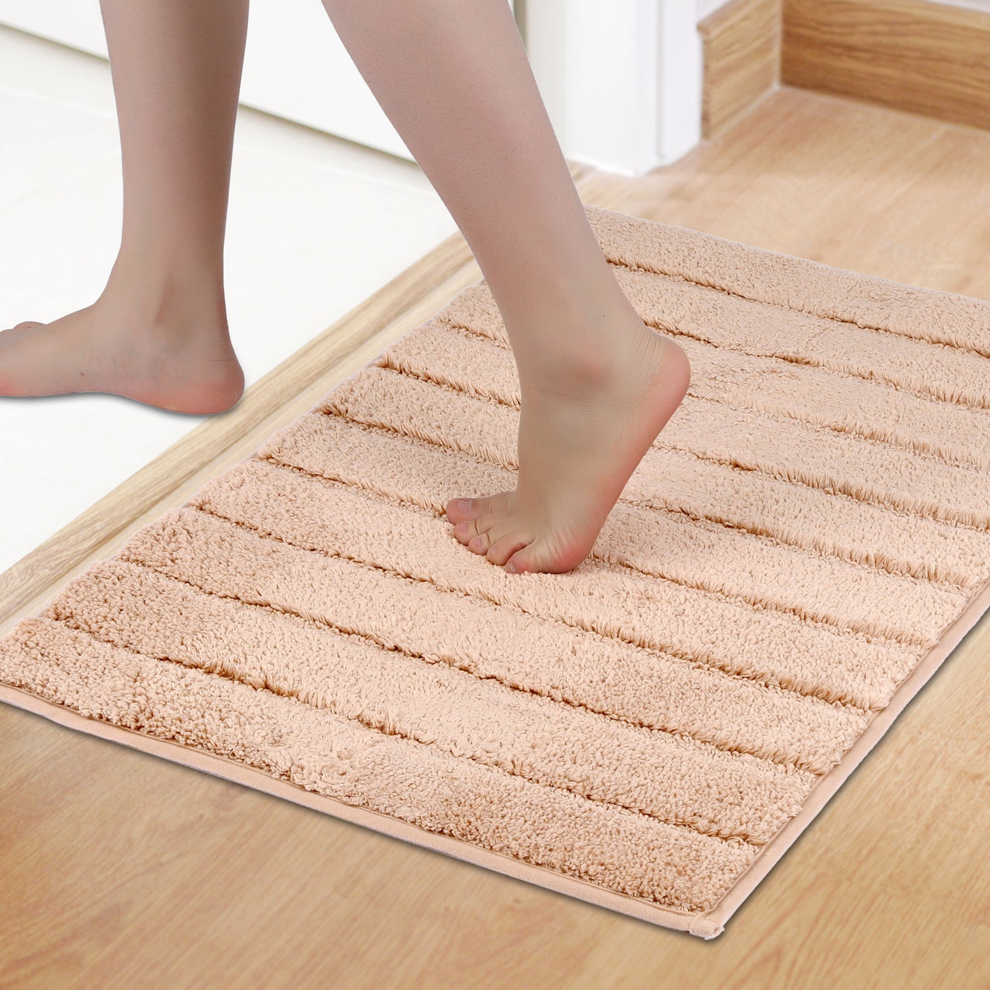 Soft Stripe Bathroom Rug, Rubber Backing Quick Dry Microfiber Rugs Non Slip Bath Mats